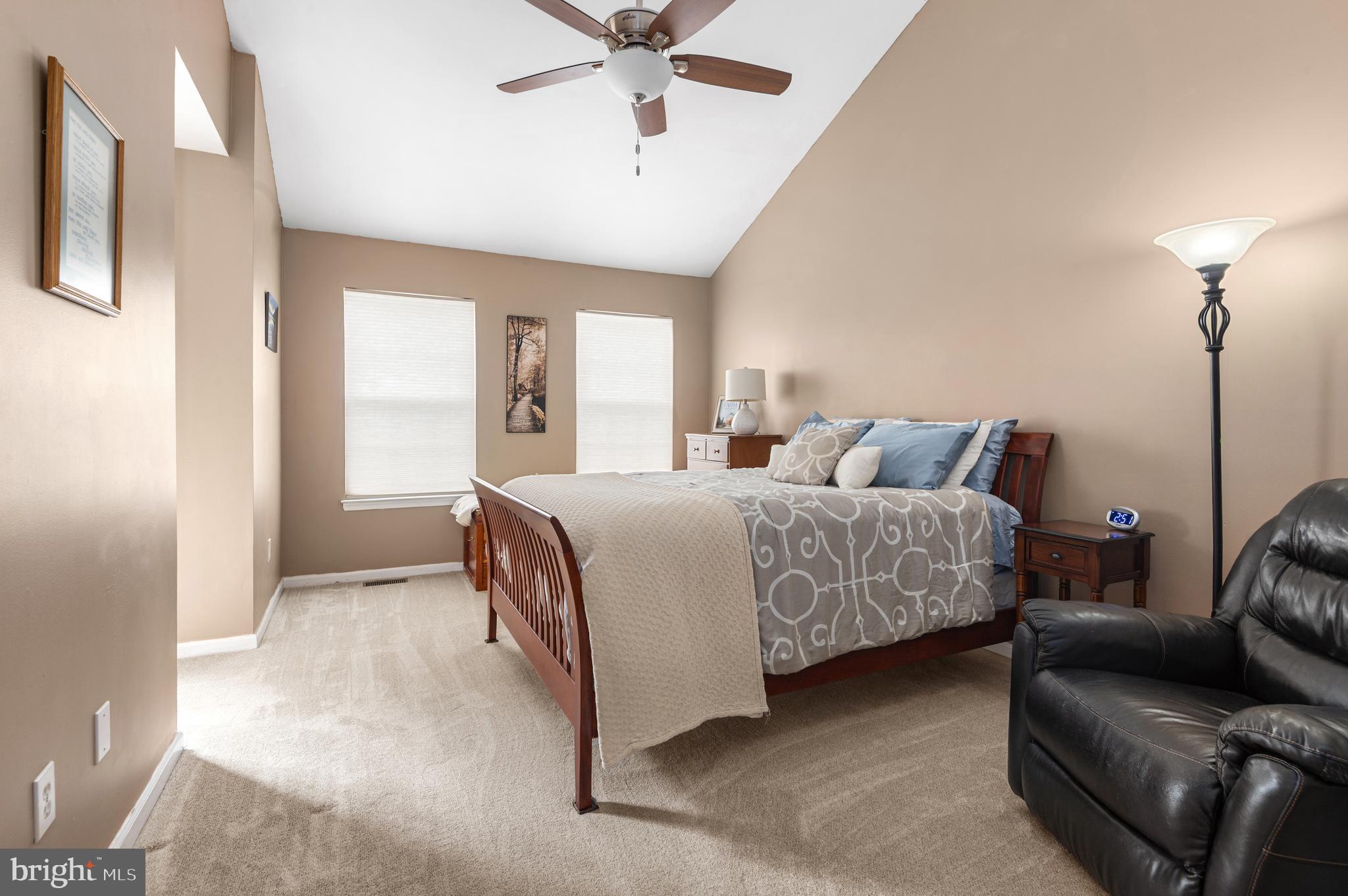 WINNERS CIRCLE - Residential