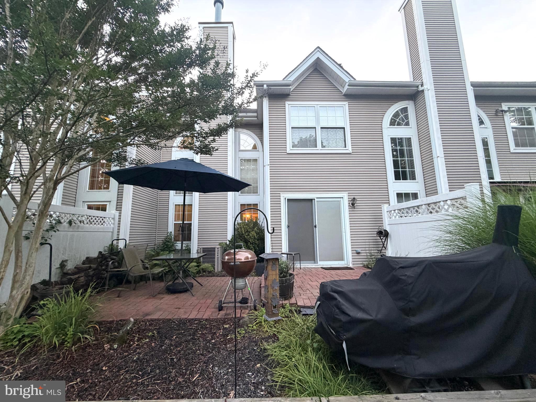 WINNERS CIRCLE - Residential