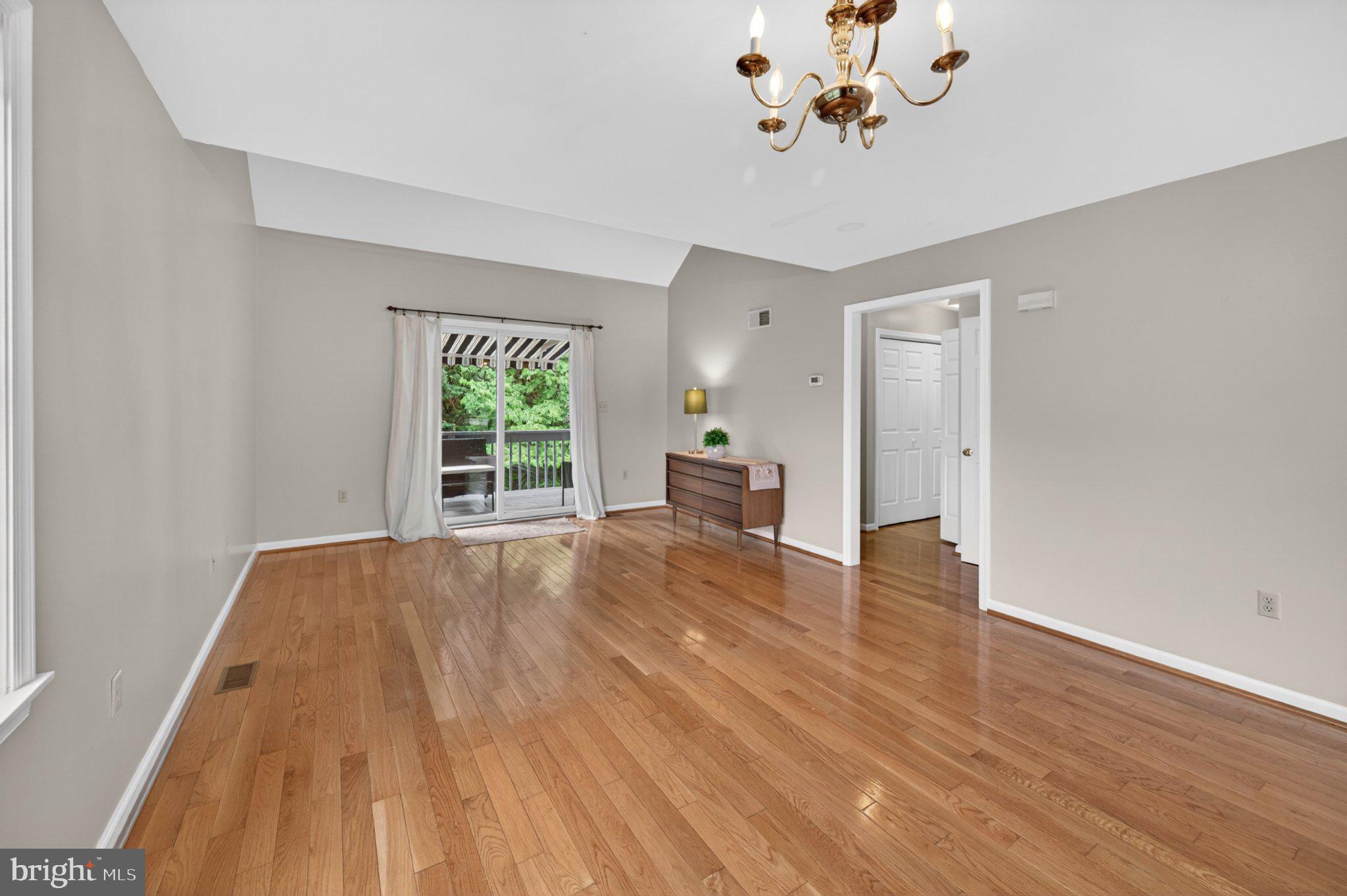 MADDEX FARM - Residential