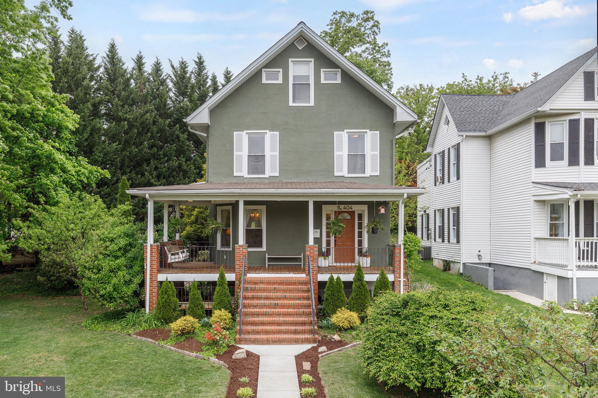 LAKE EVESHAM HISTORIC DISTRICT - Residential