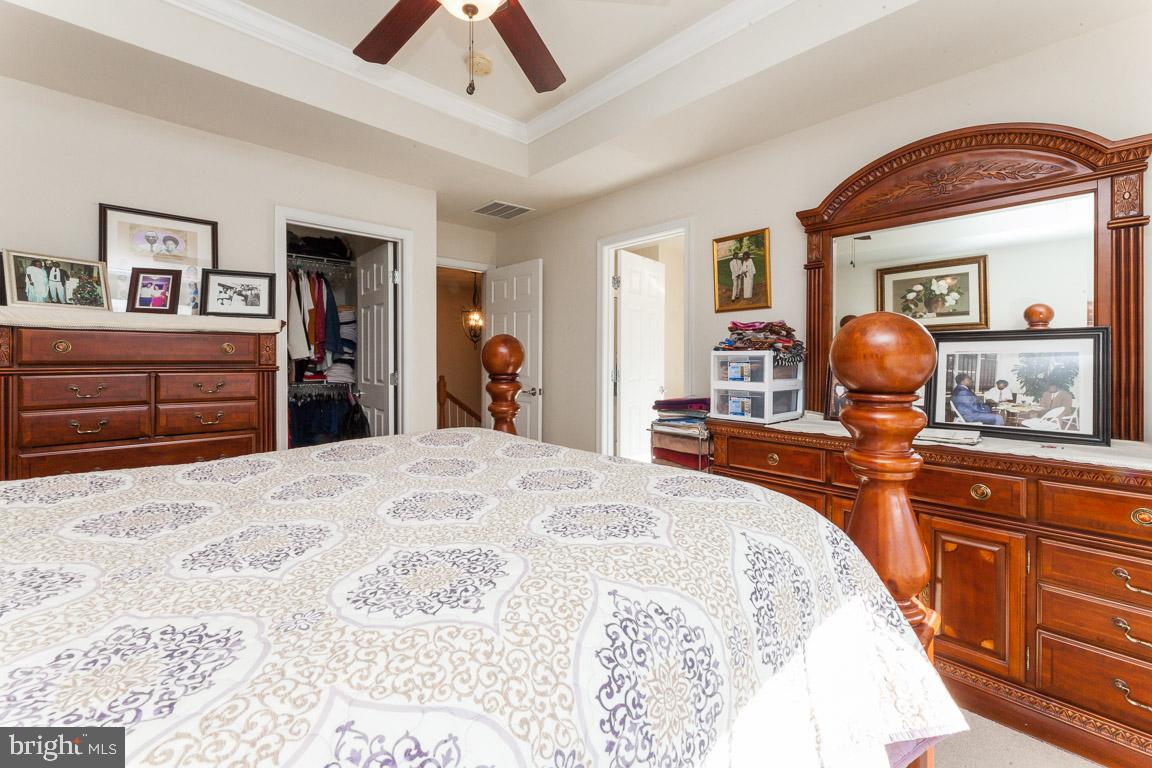 POTOMAC CLUB - Residential Lease