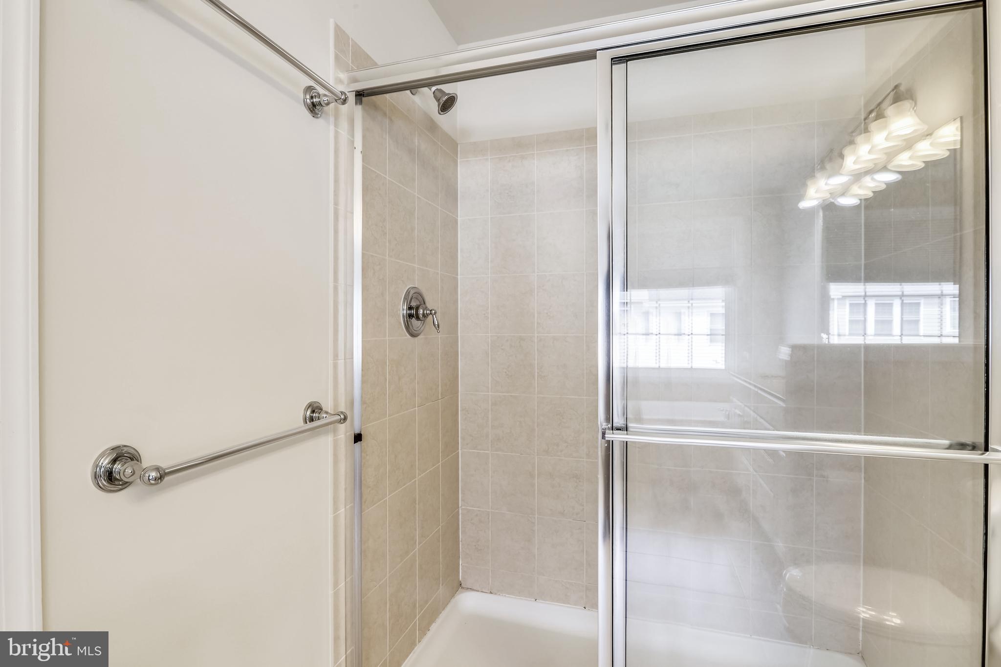 POTOMAC CLUB - Residential Lease
