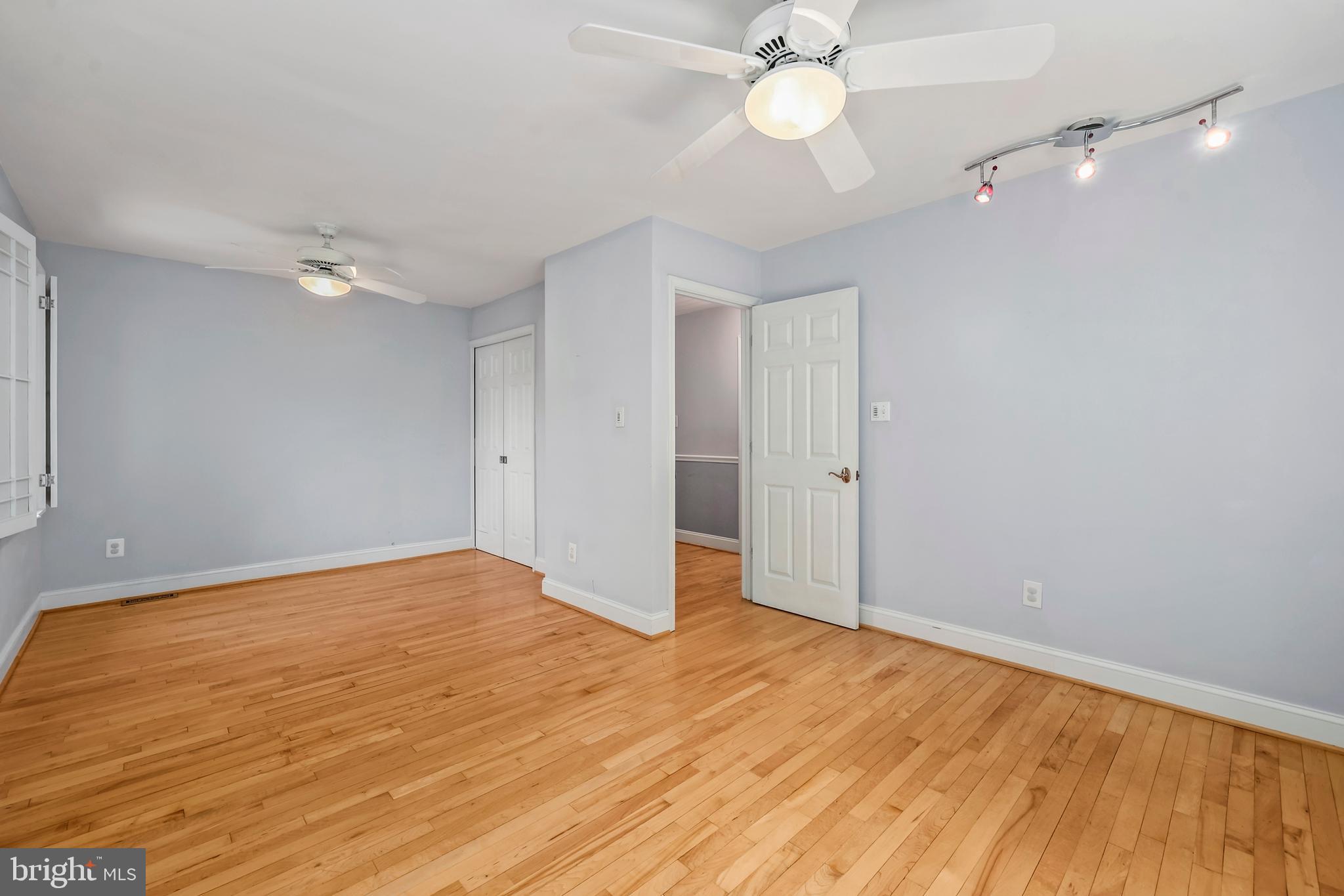 OLD MILL COMMUNITY - Residential