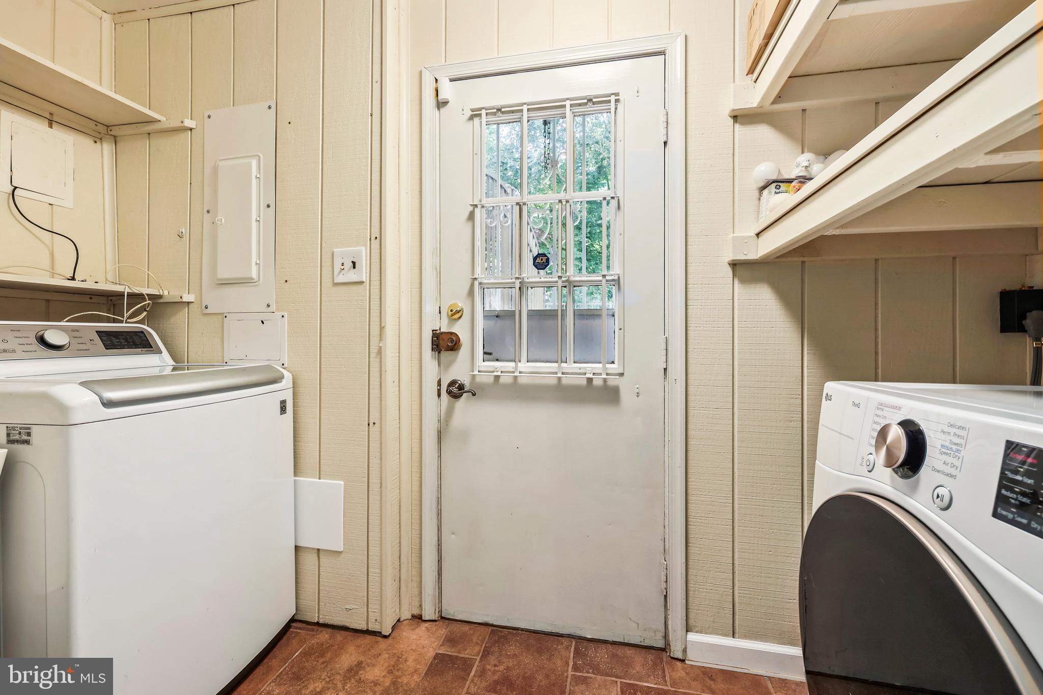 OLD MILL COMMUNITY - Residential