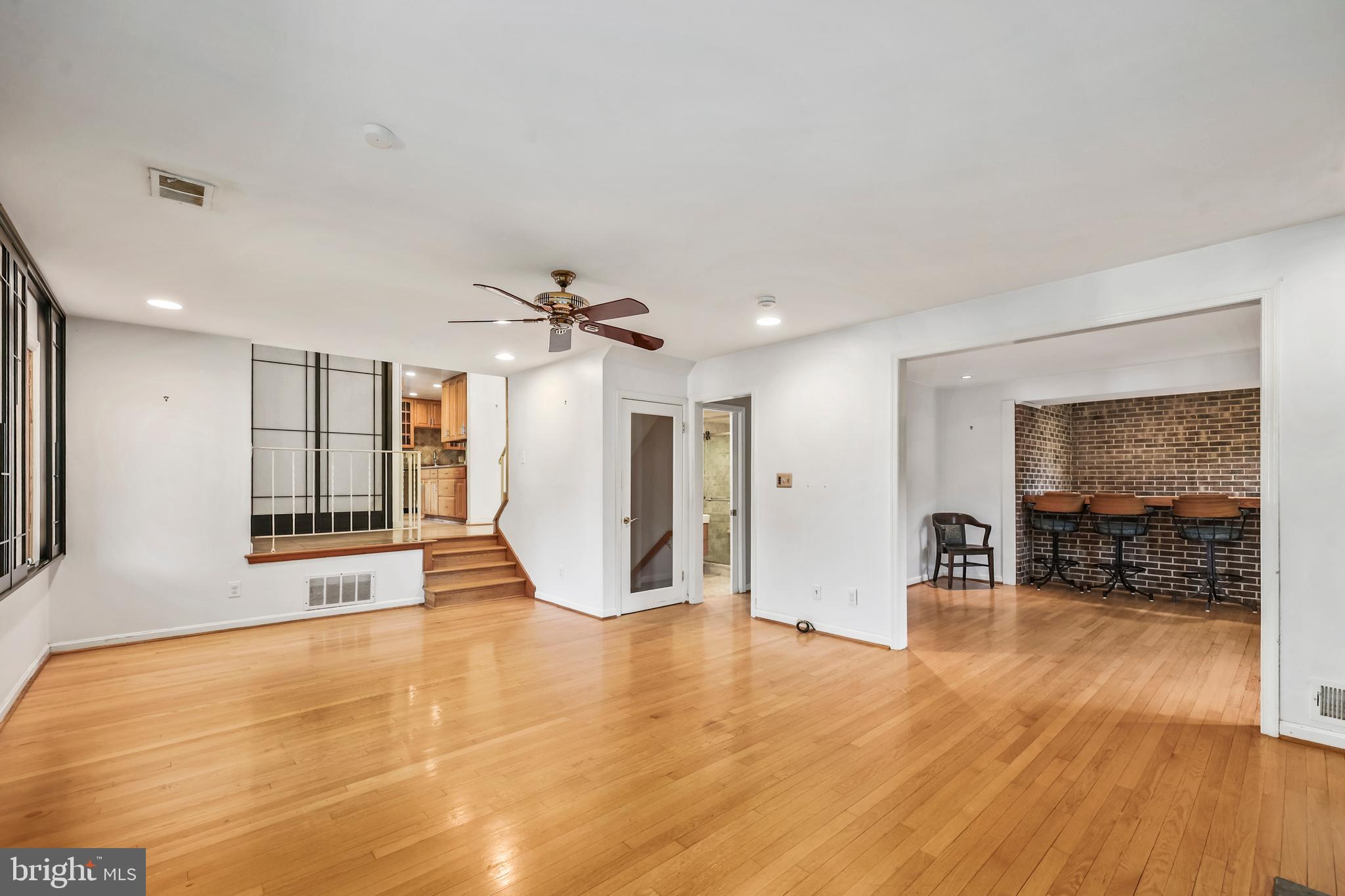 OLD MILL COMMUNITY - Residential