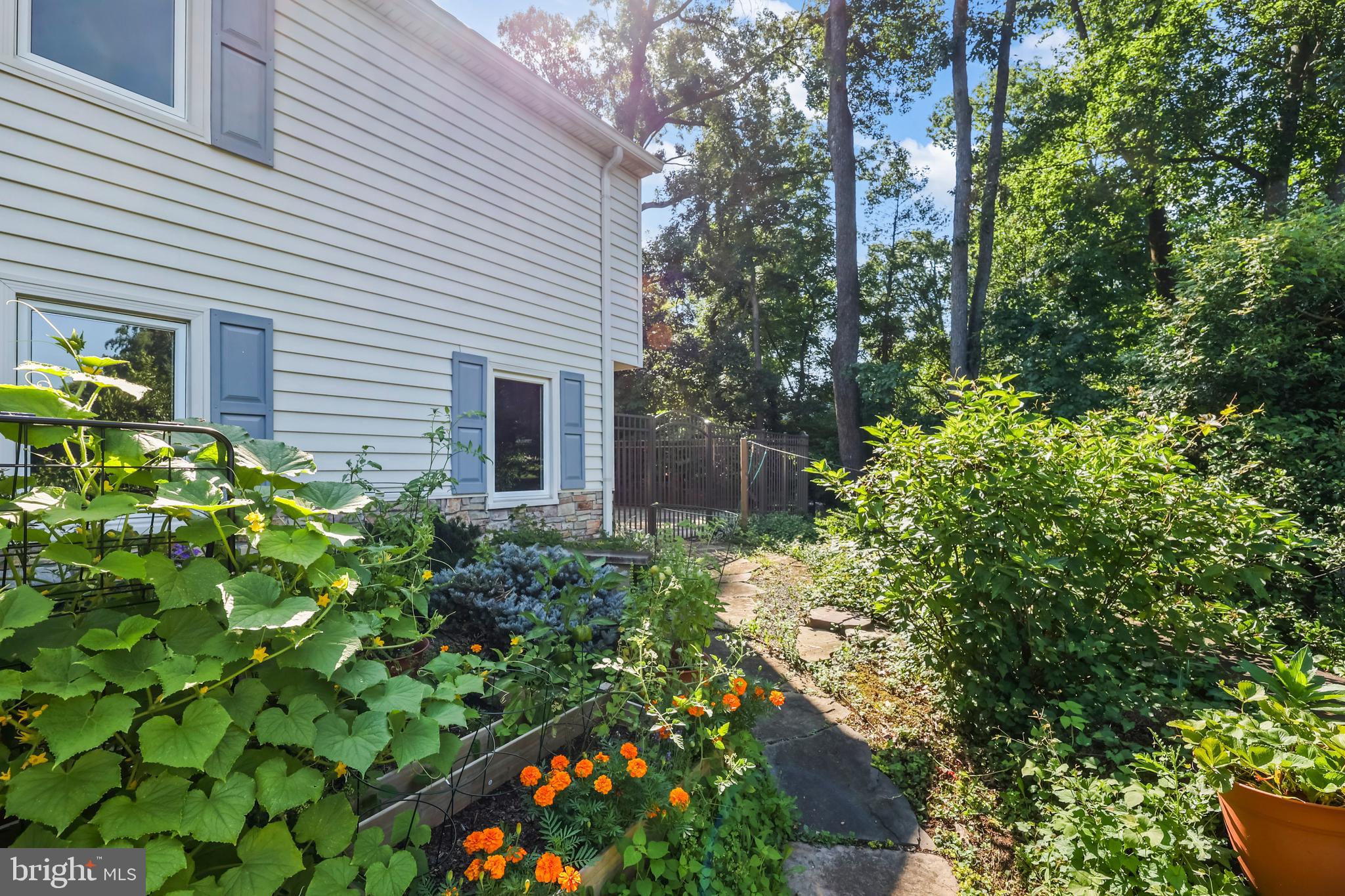 OLD MILL COMMUNITY - Residential