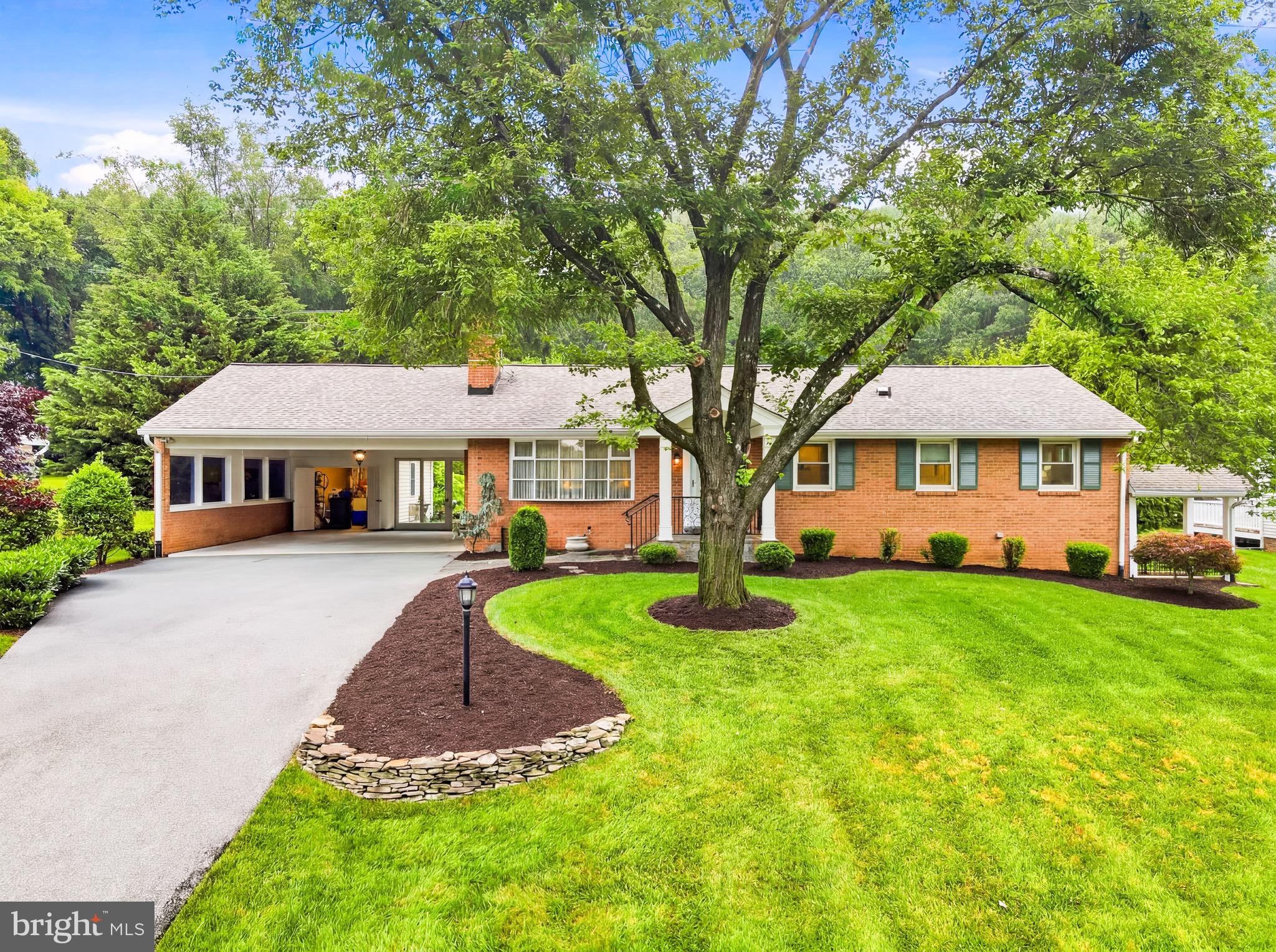 PEACH ORCHARD HEIGHTS - Residential