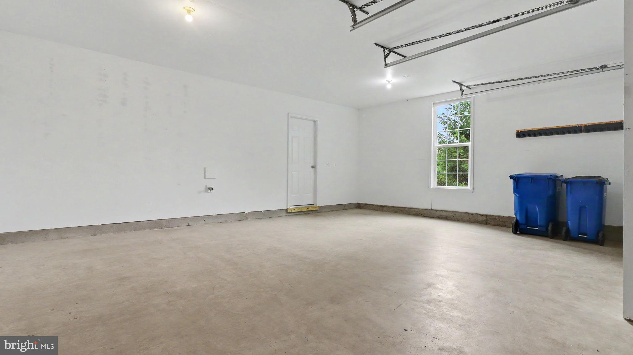 ASHBURN - Residential