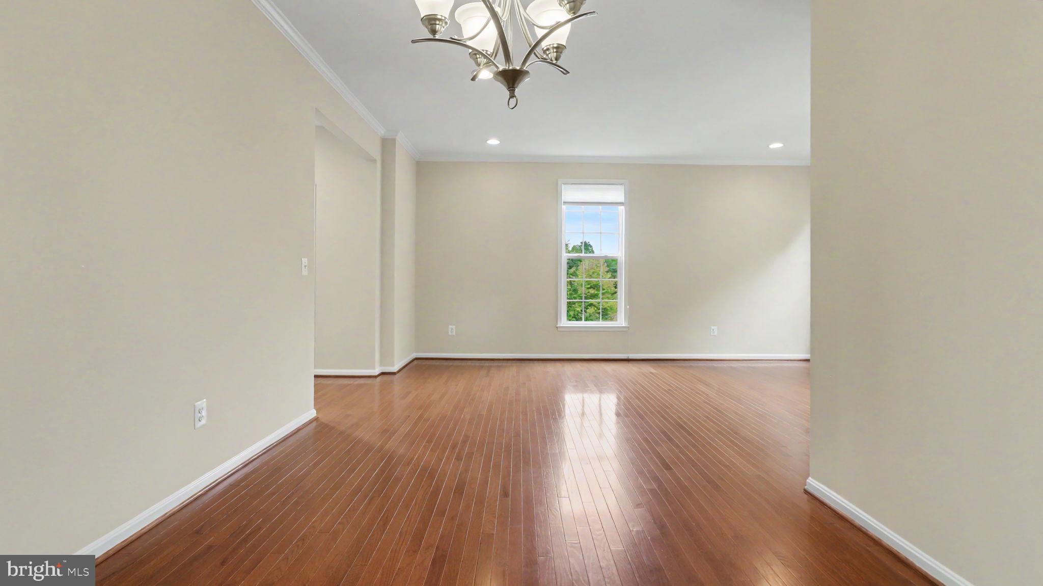ASHBURN - Residential