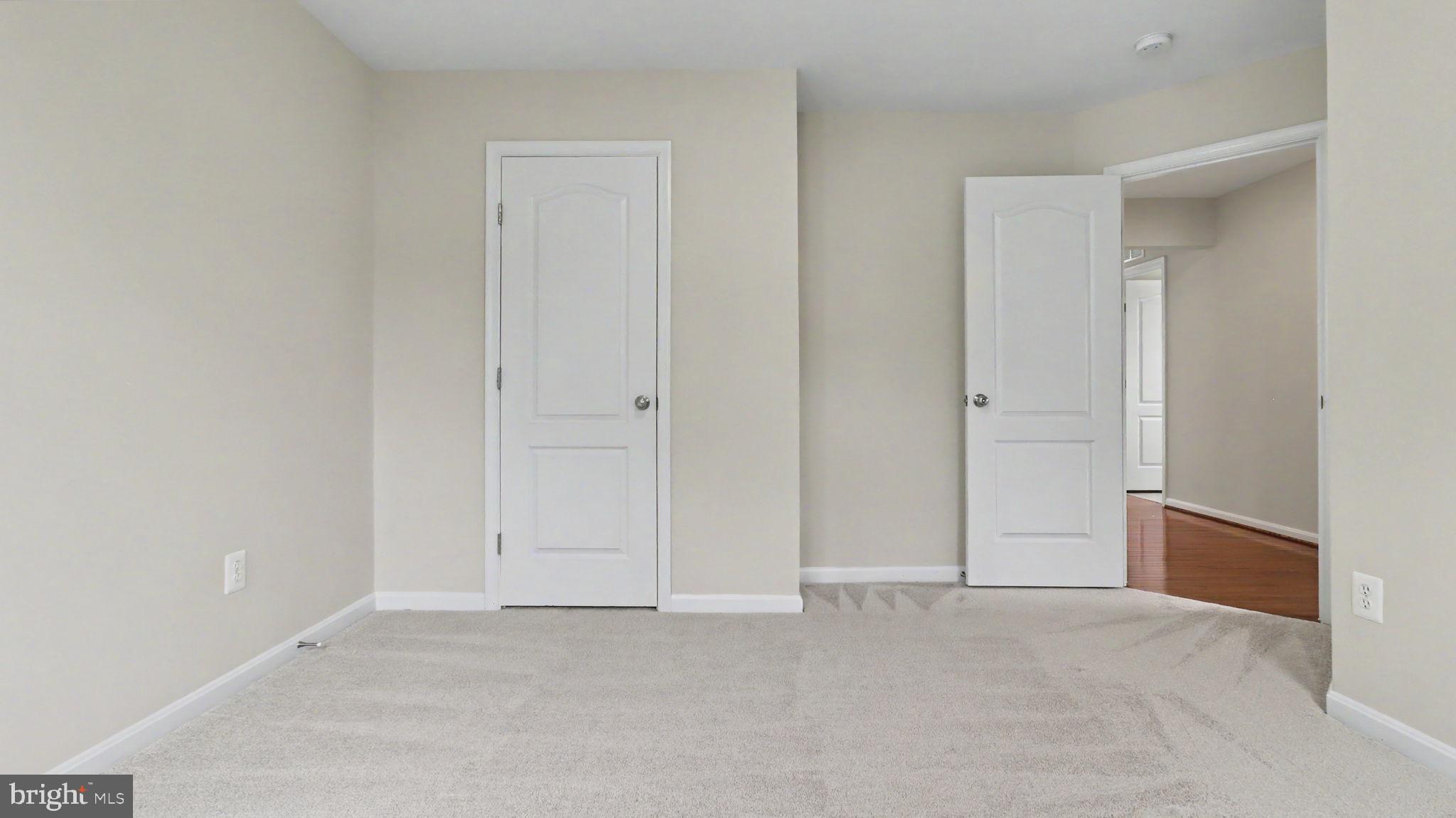 ASHBURN - Residential