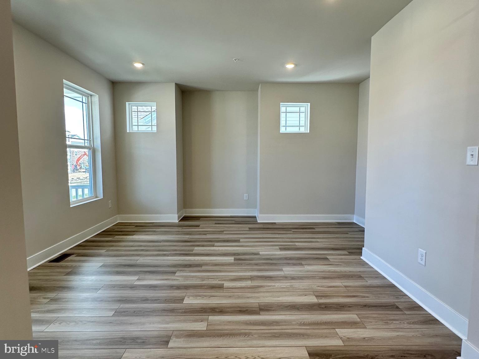 ST CHARLES - Residential