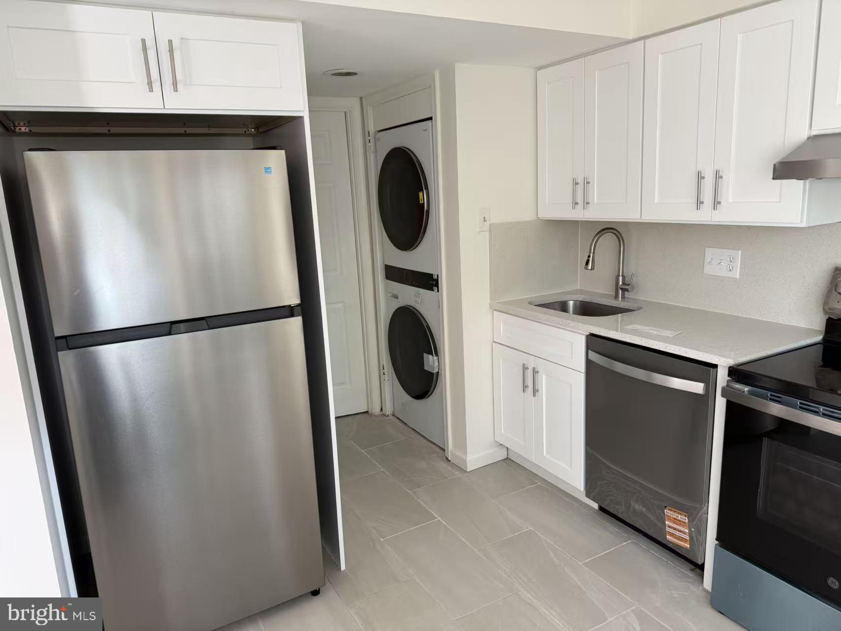 CANDLEWOOD - Residential