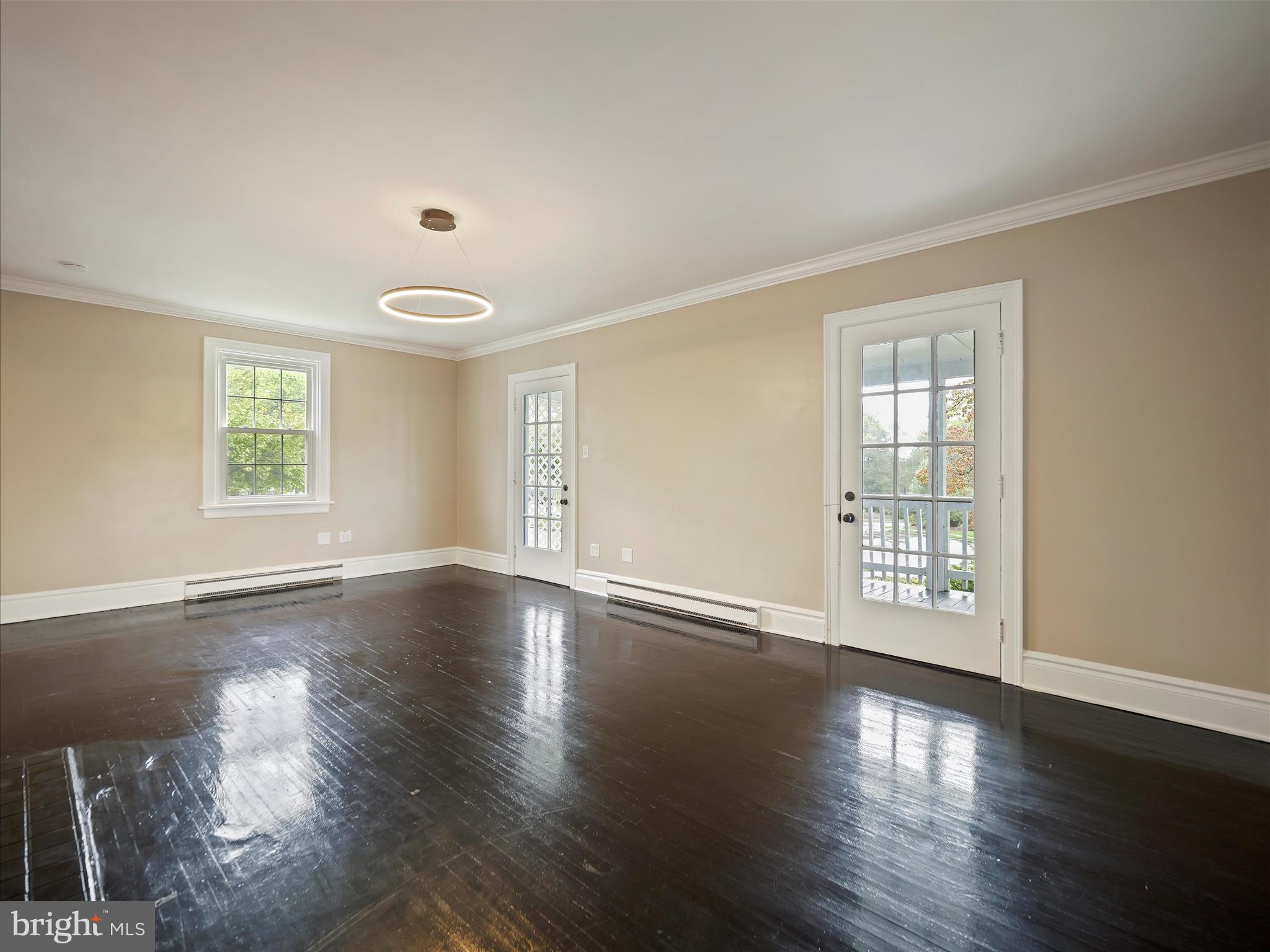 NORTH END - Residential
