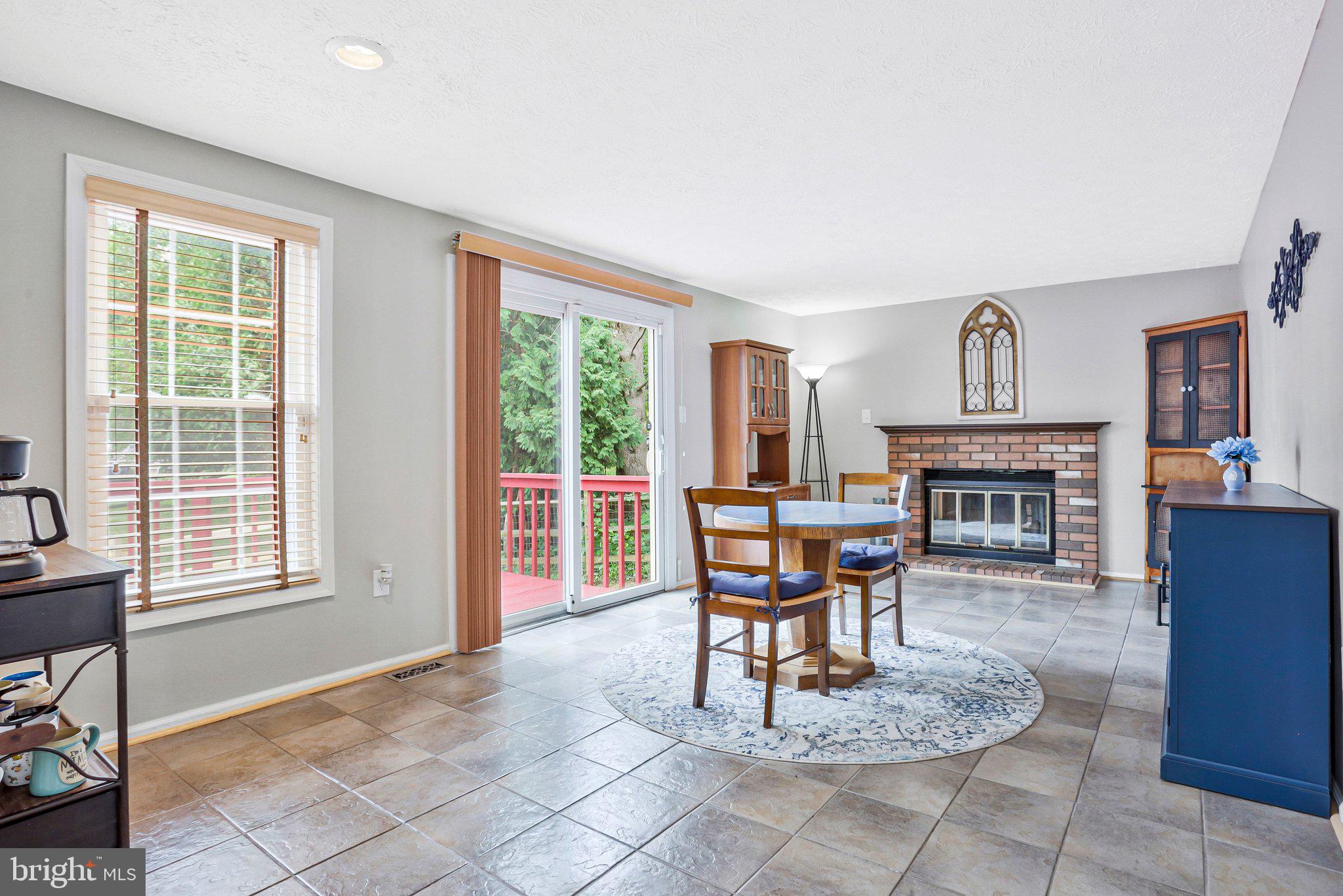 HADLEY FARMS - Residential