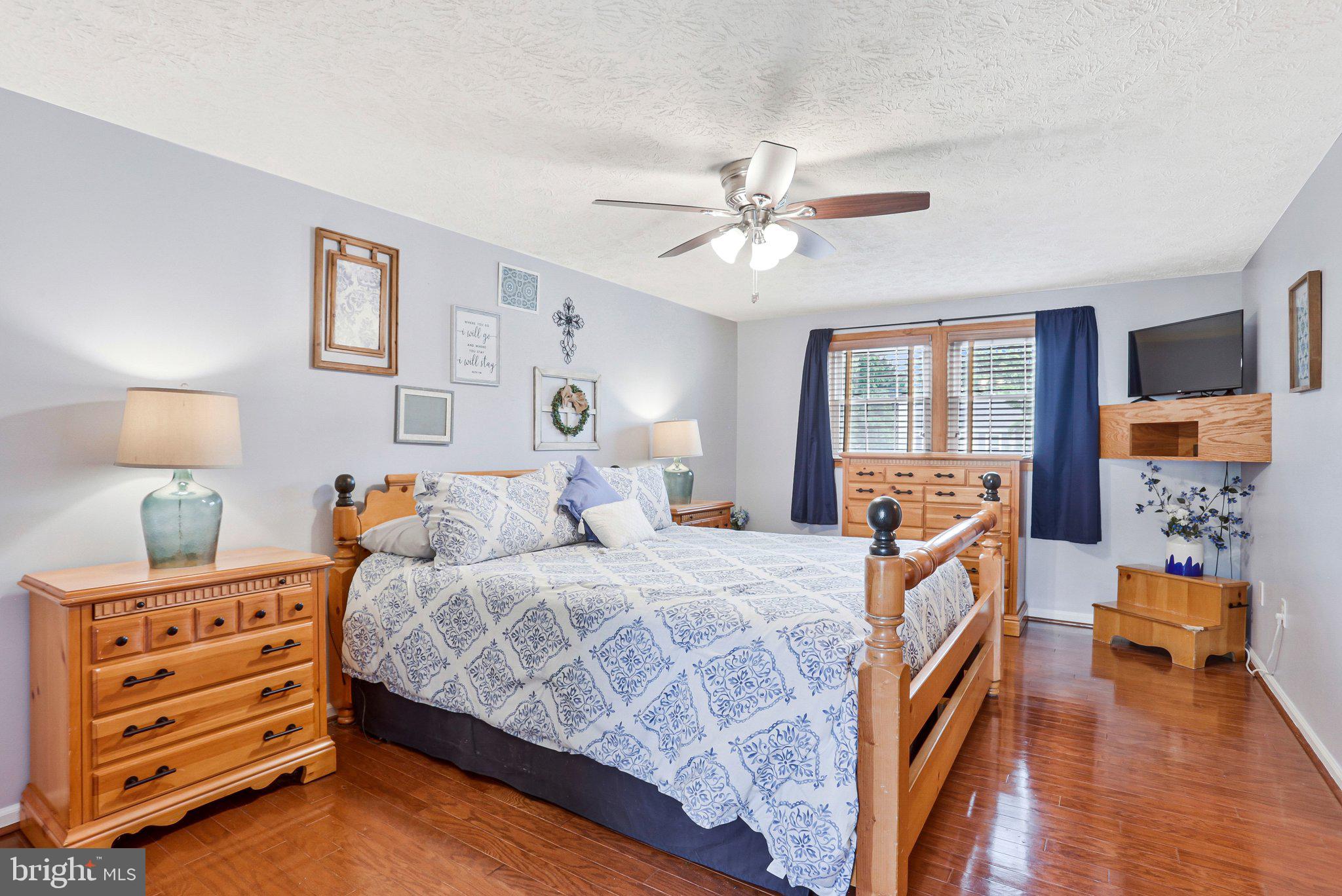 HADLEY FARMS - Residential