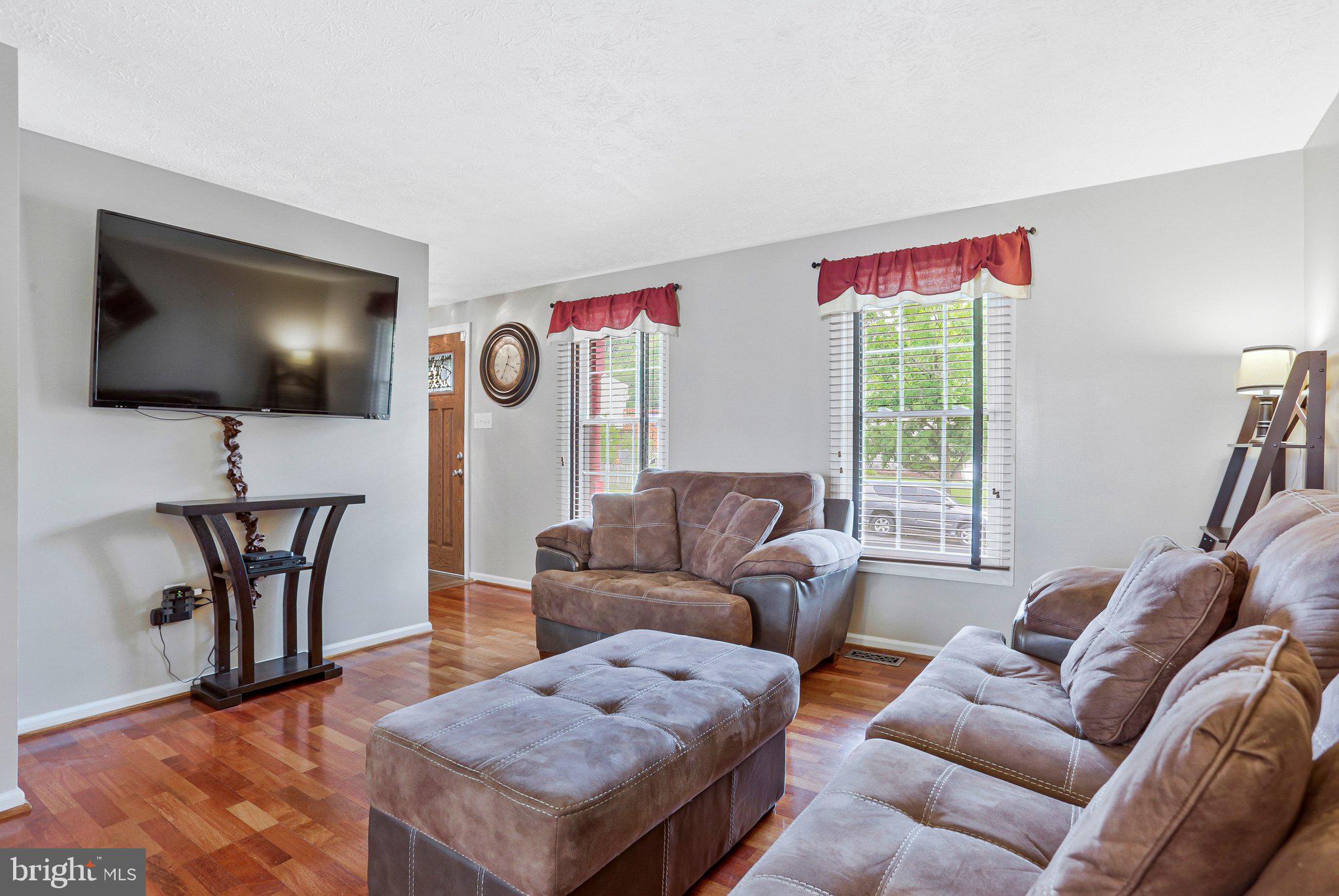 HADLEY FARMS - Residential