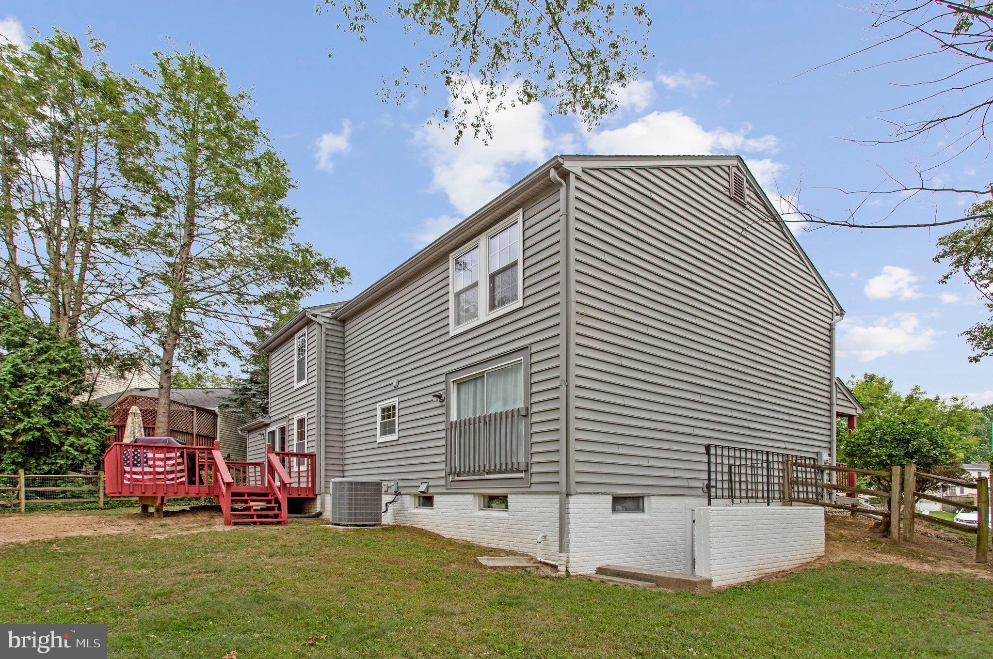 HADLEY FARMS - Residential