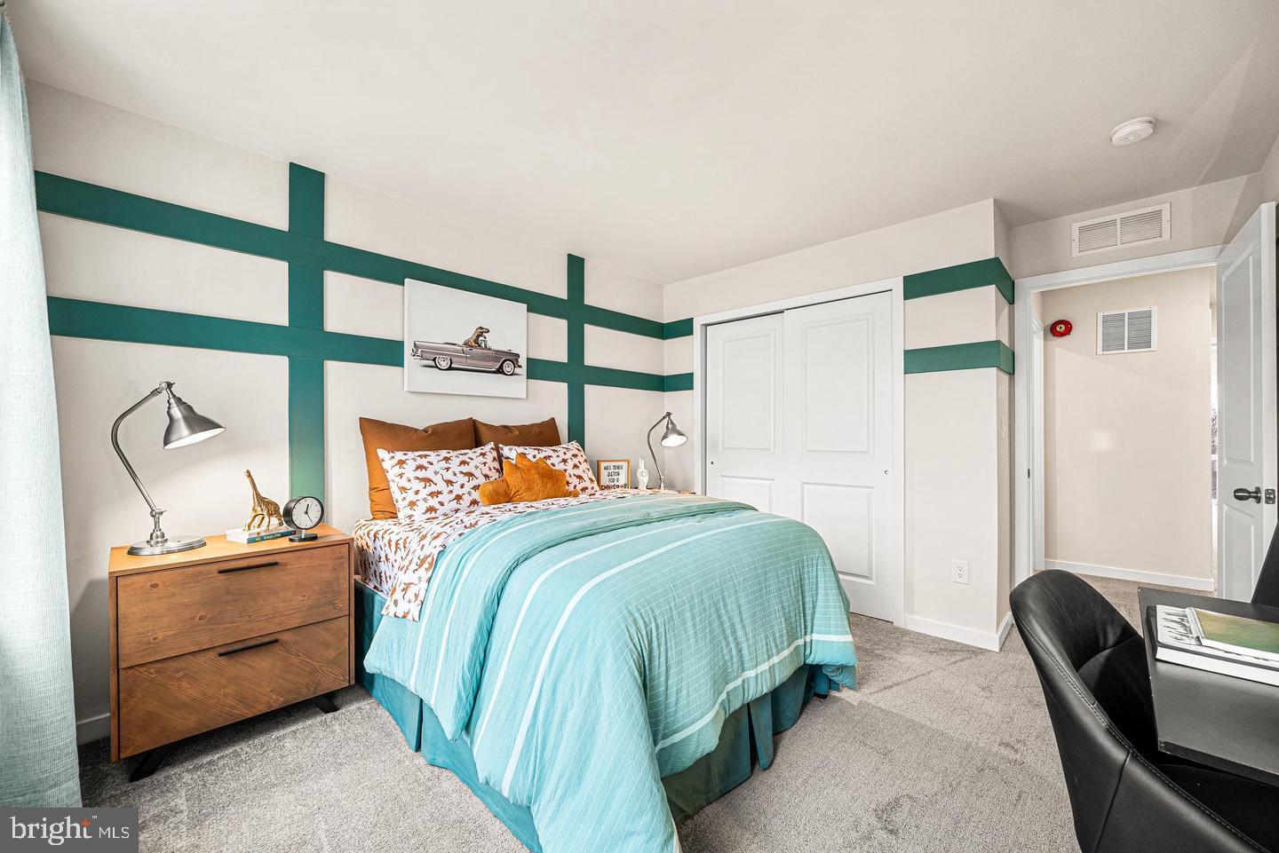 RIVER POINTE - Residential Lease