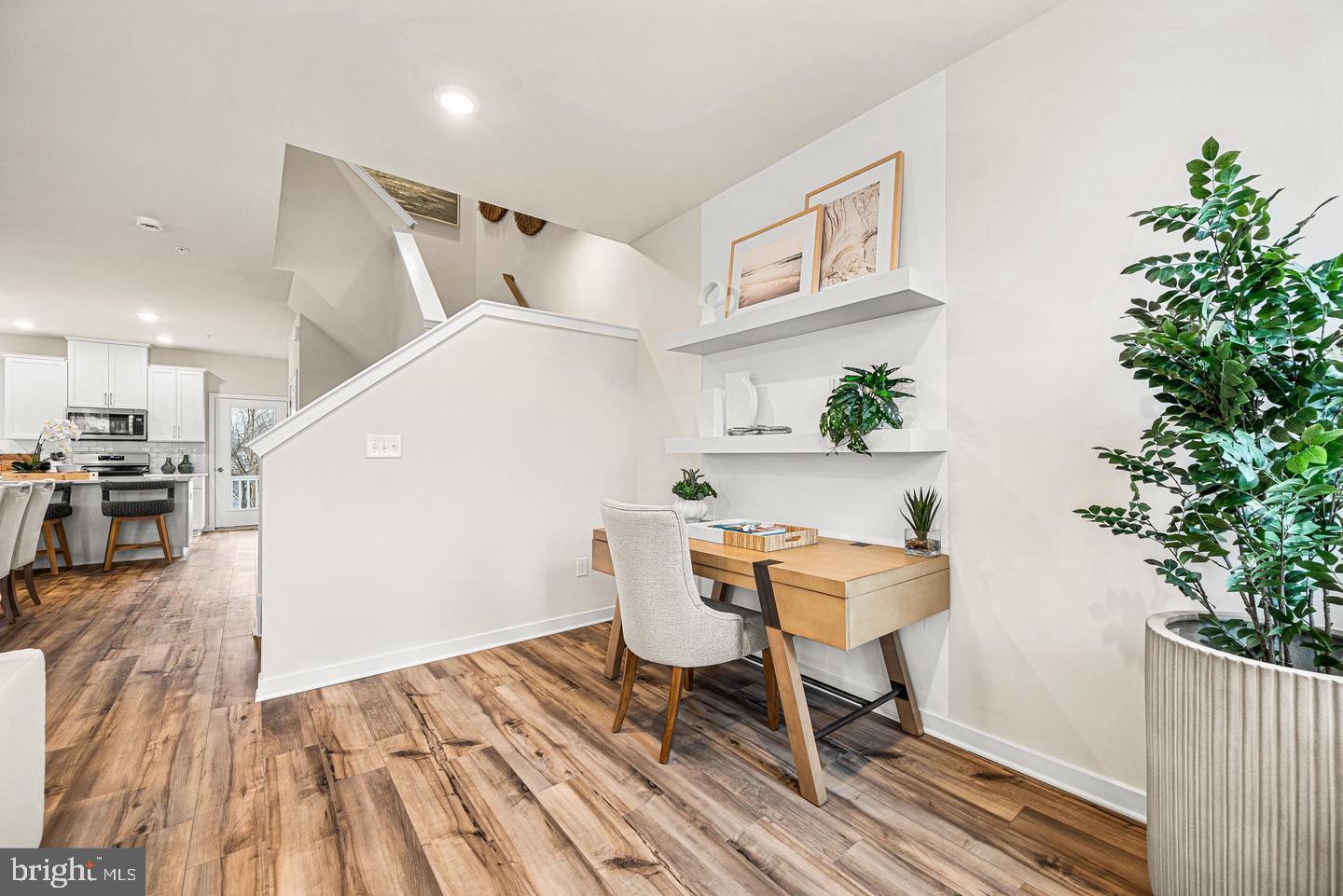 RIVER POINTE - Residential Lease