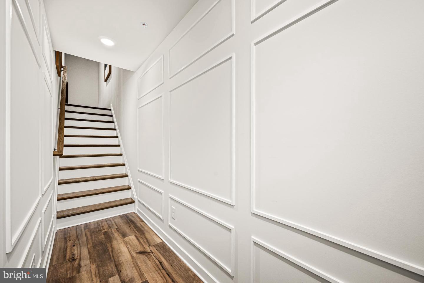 RIVER POINTE - Residential Lease