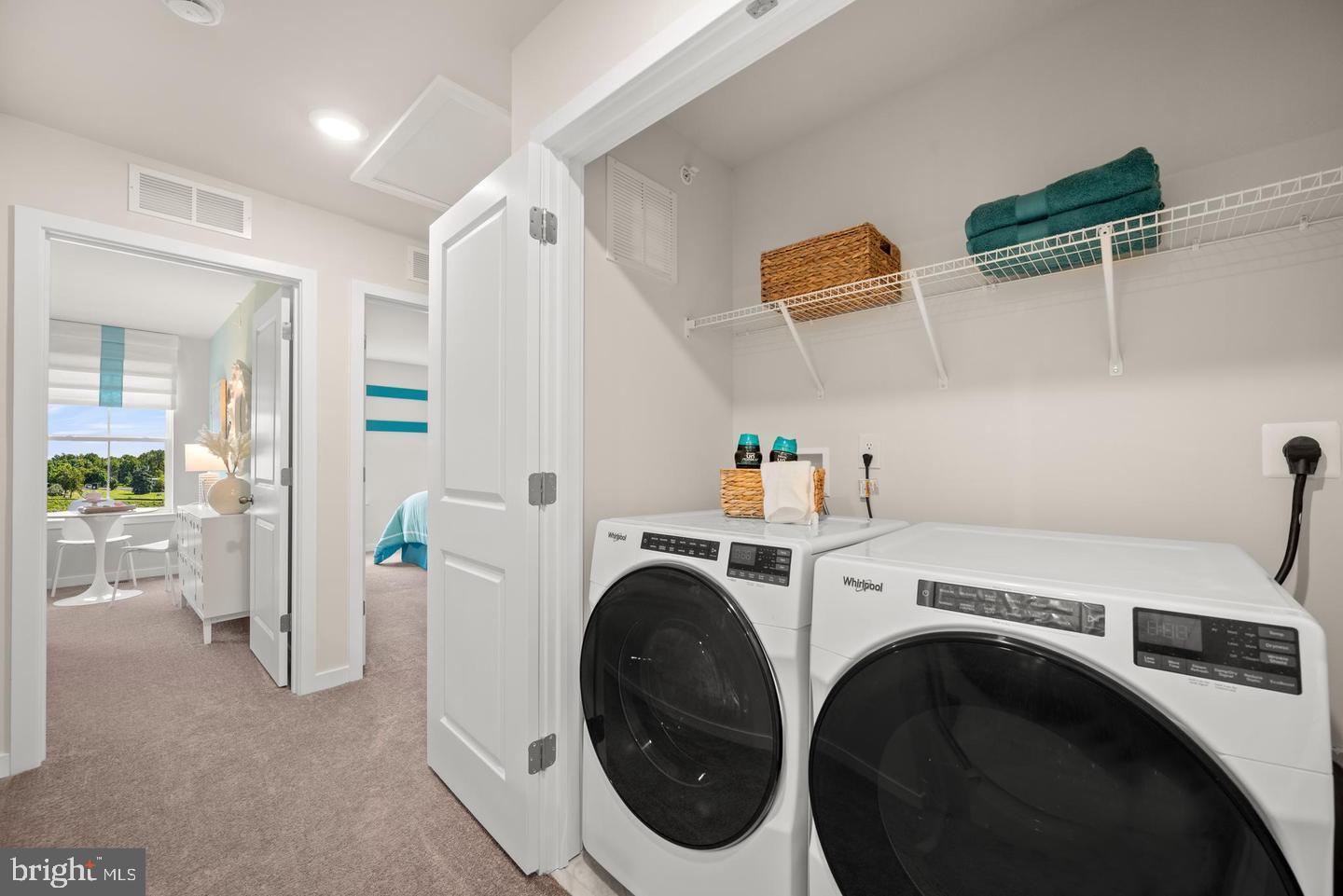 RIVER POINTE - Residential Lease