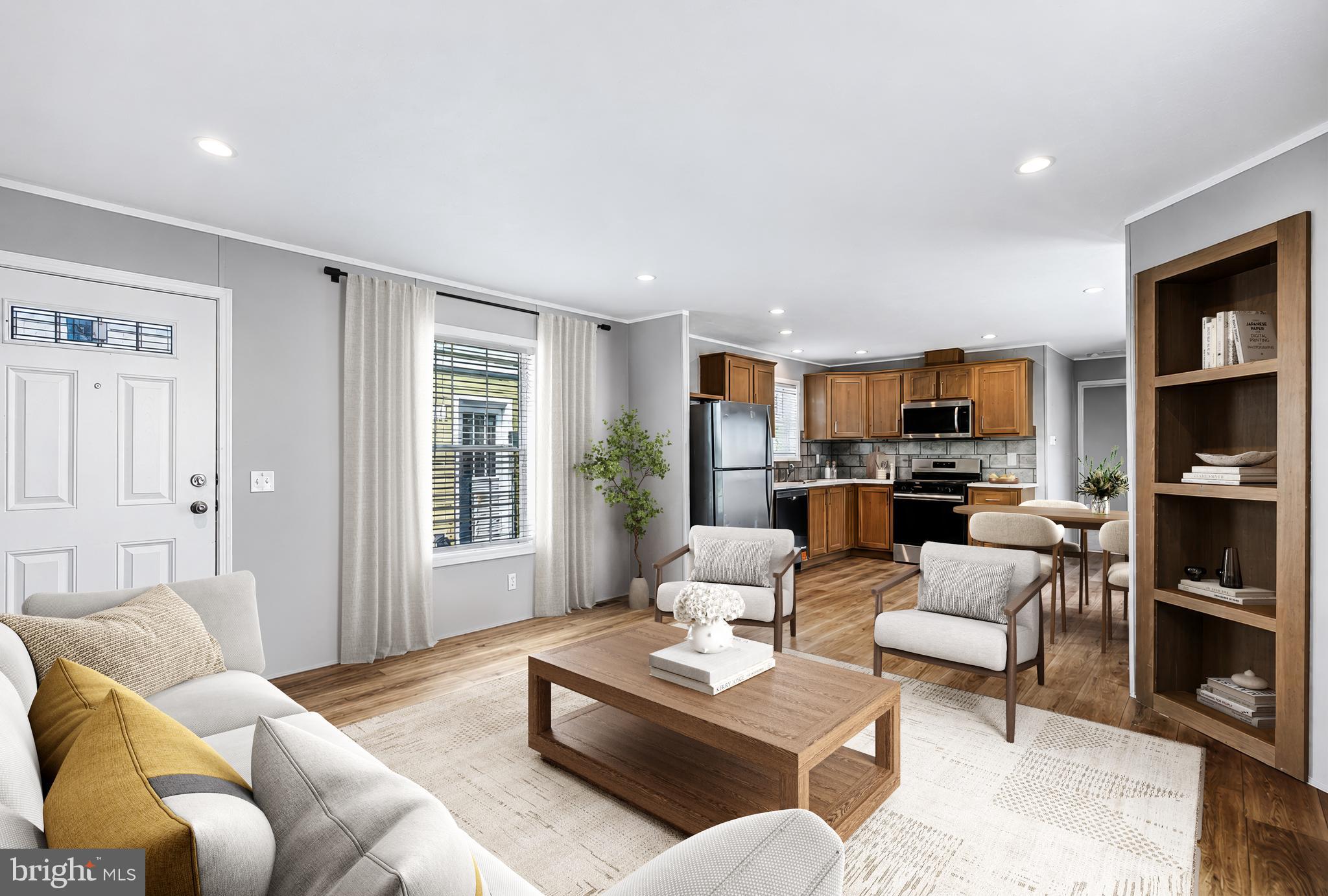 ROLLING HILLS MHP - Residential