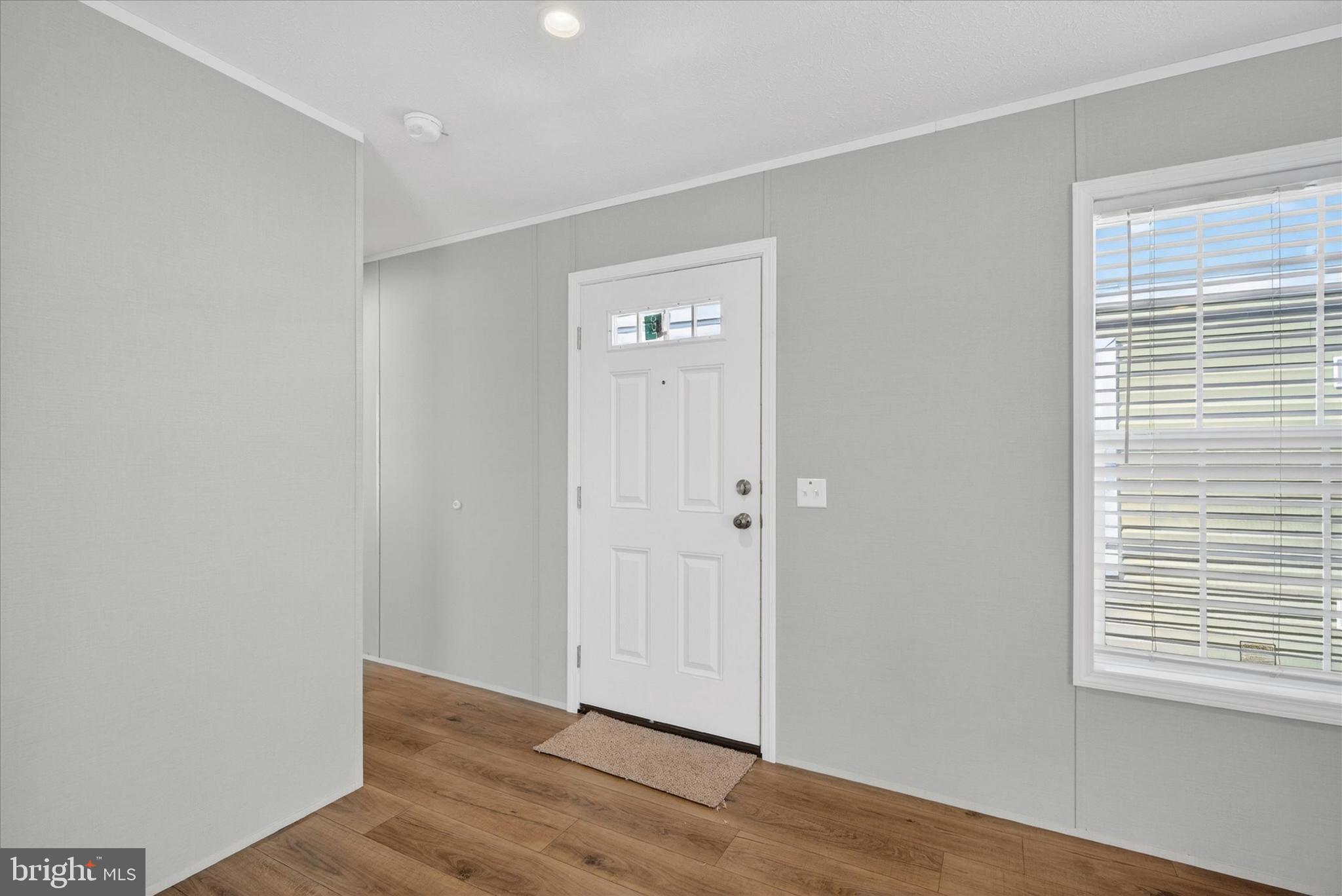 ROLLING HILLS MHP - Residential