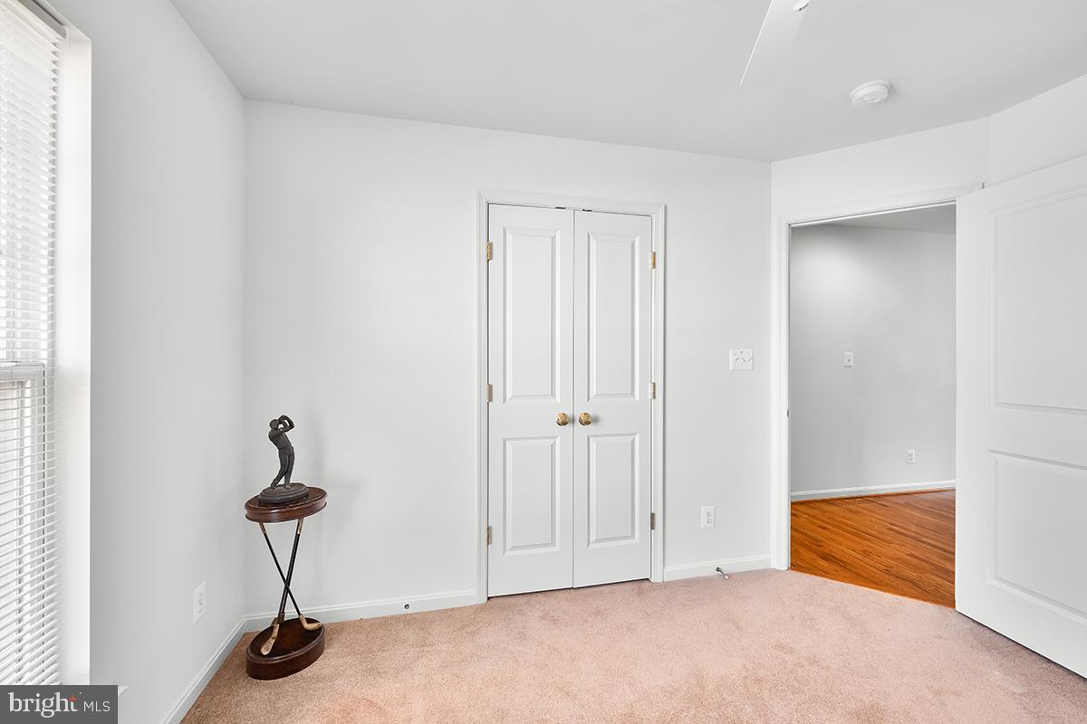 VINT HILL - Residential