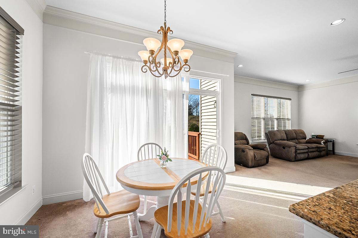 VINT HILL - Residential