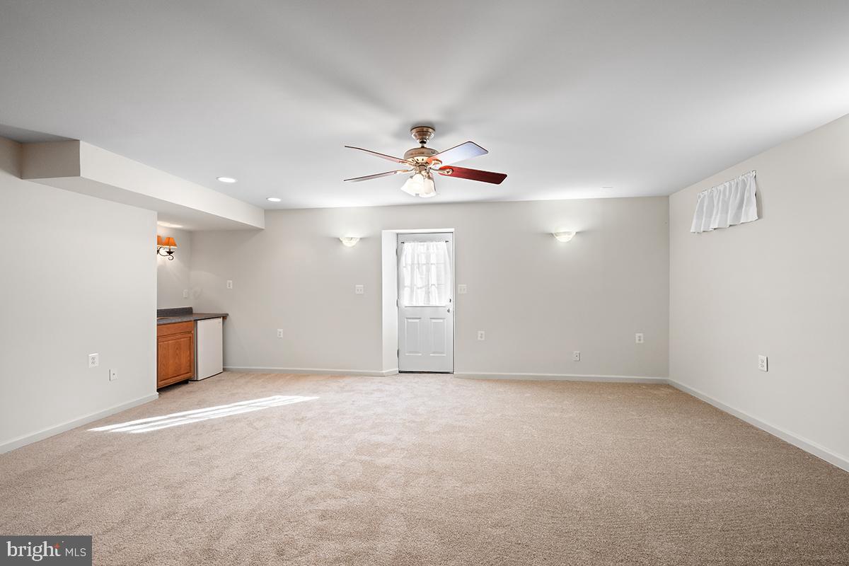 VINT HILL - Residential