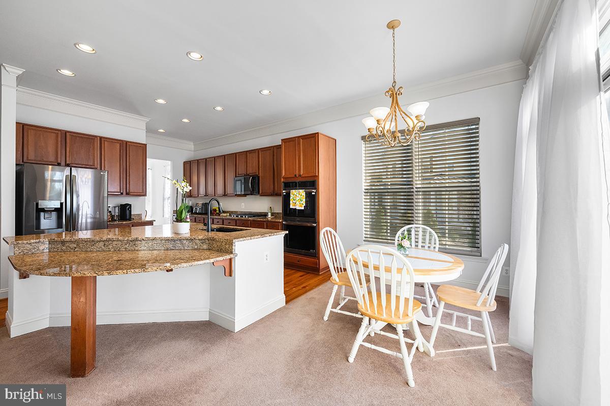 VINT HILL - Residential