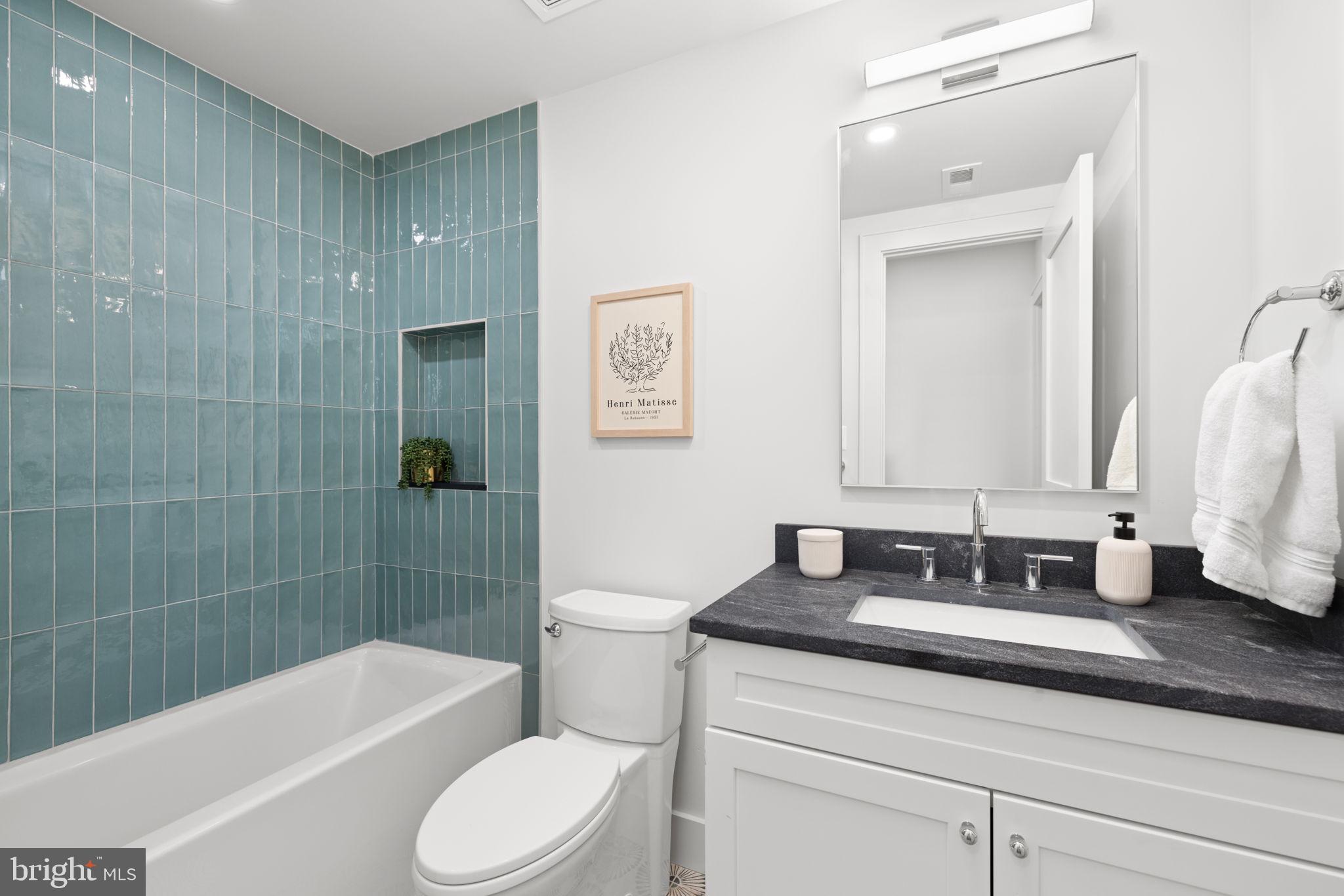 ROSEMONT - Residential
