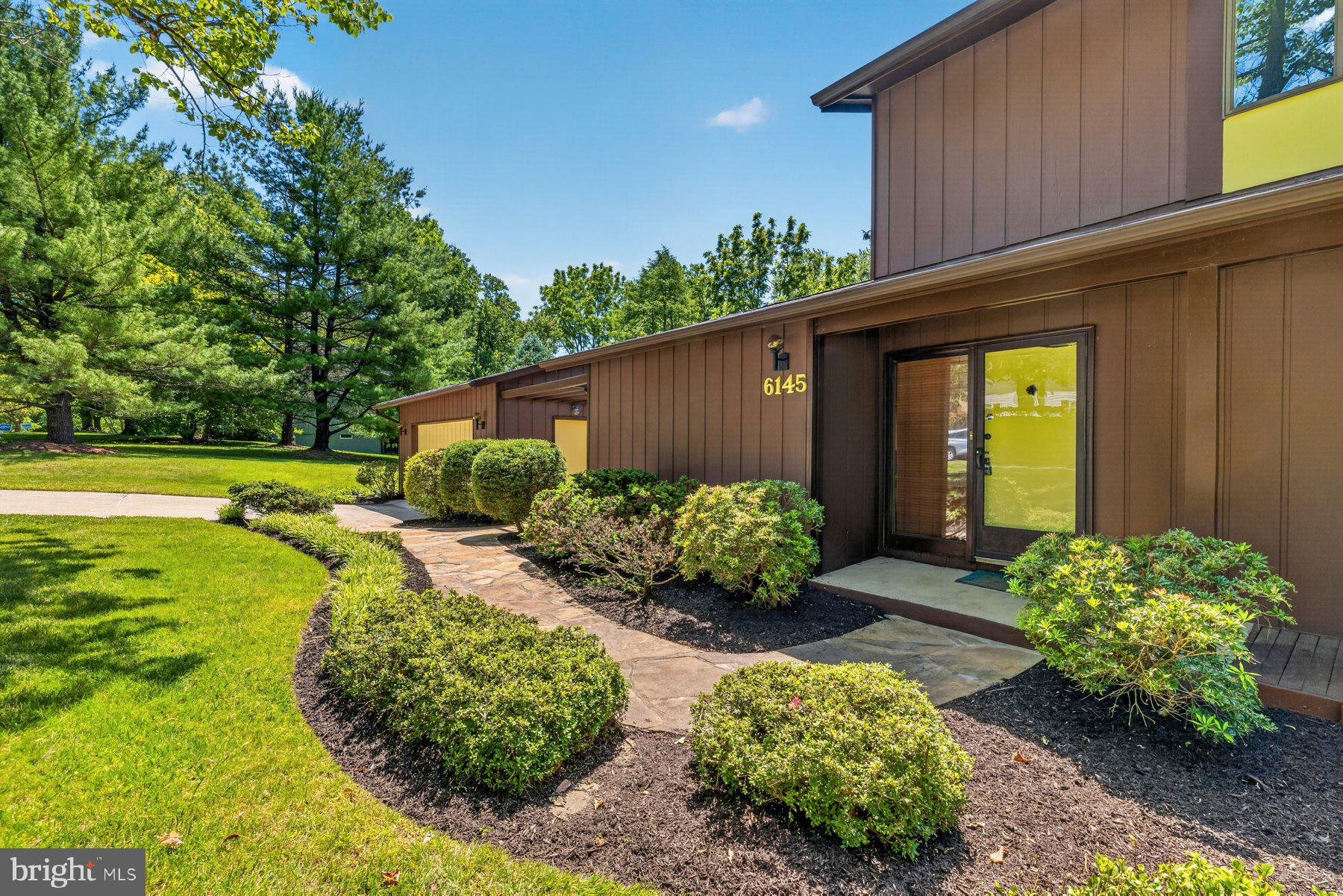 OAKLAND MILLS - Residential