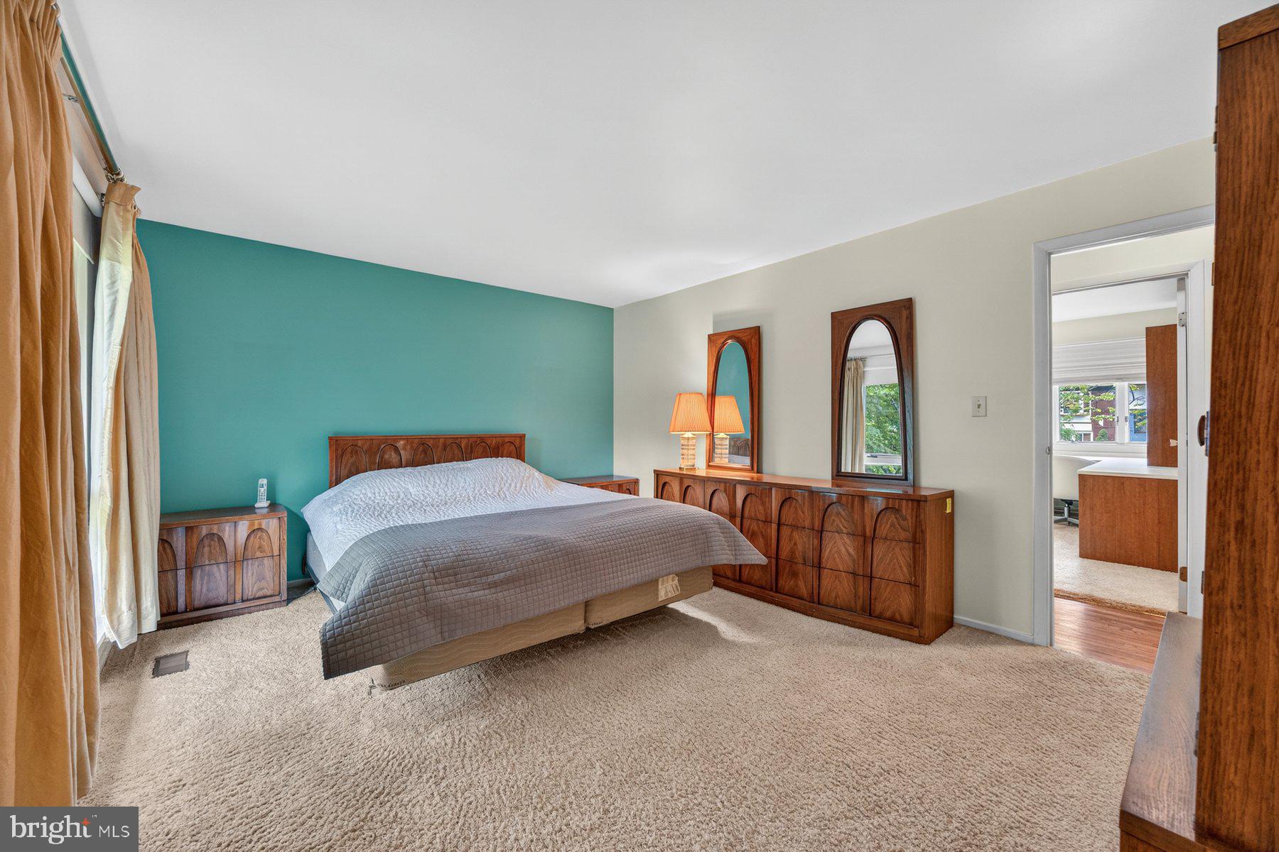 OAKLAND MILLS - Residential