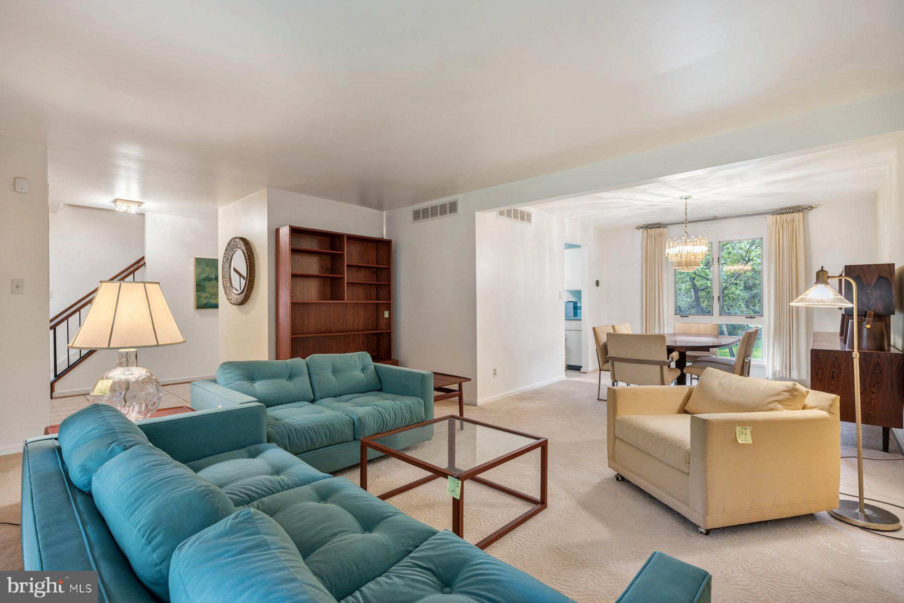 OAKLAND MILLS - Residential