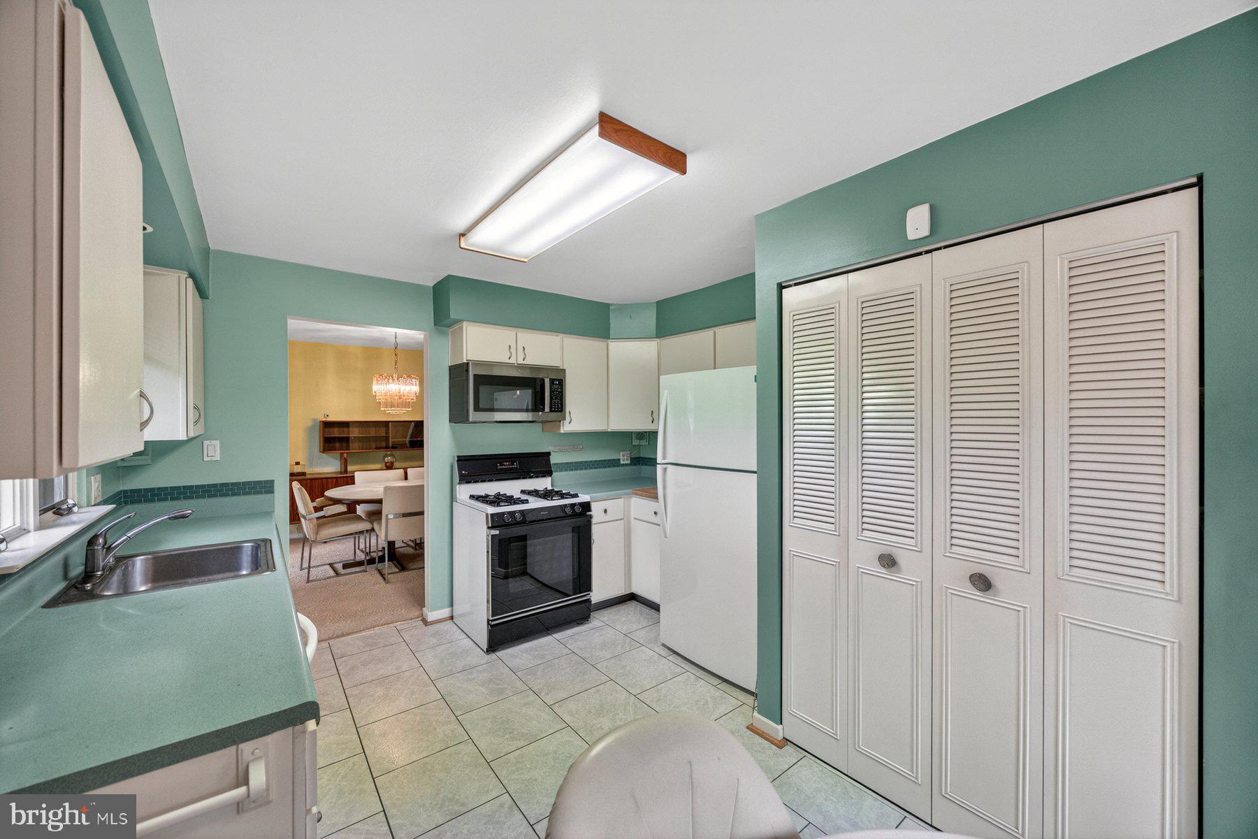 OAKLAND MILLS - Residential