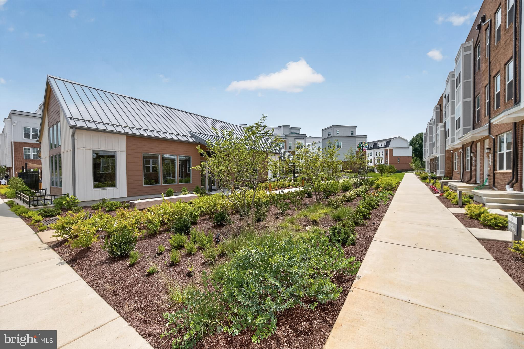 FARMSTEAD DISTRICT - Residential