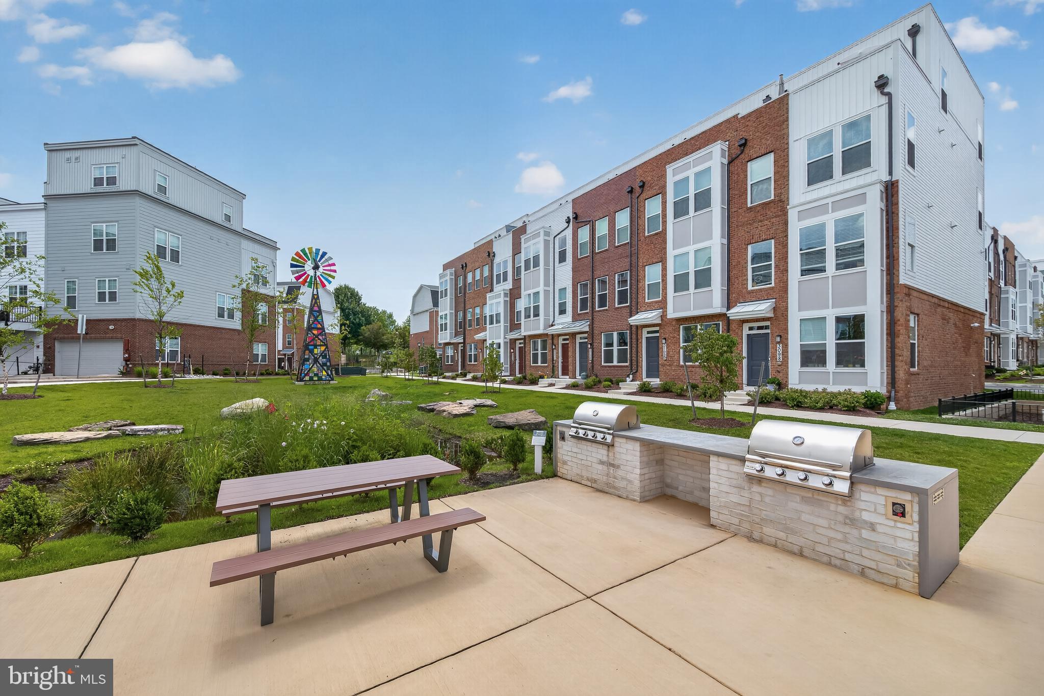 FARMSTEAD DISTRICT - Residential