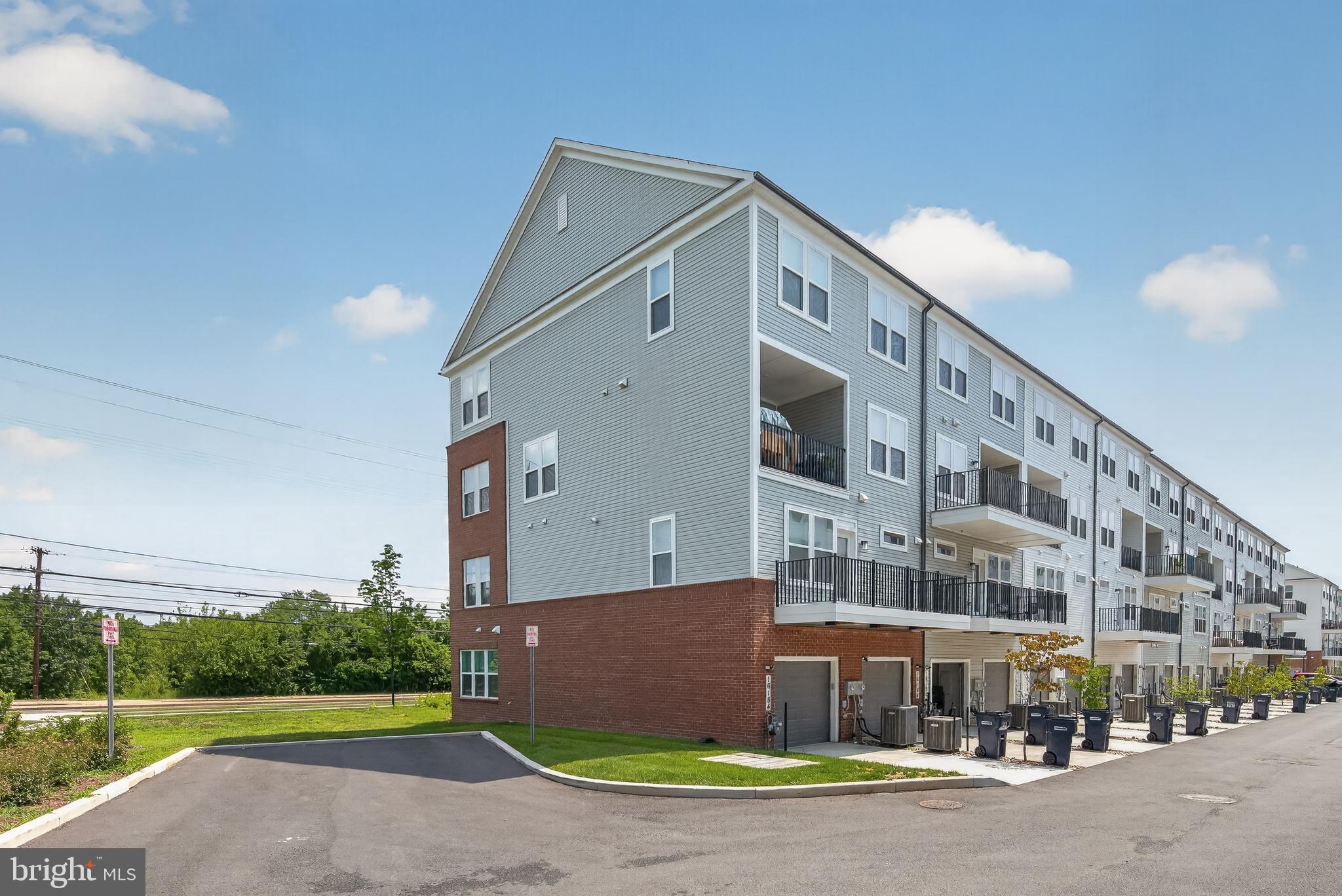 FARMSTEAD DISTRICT - Residential