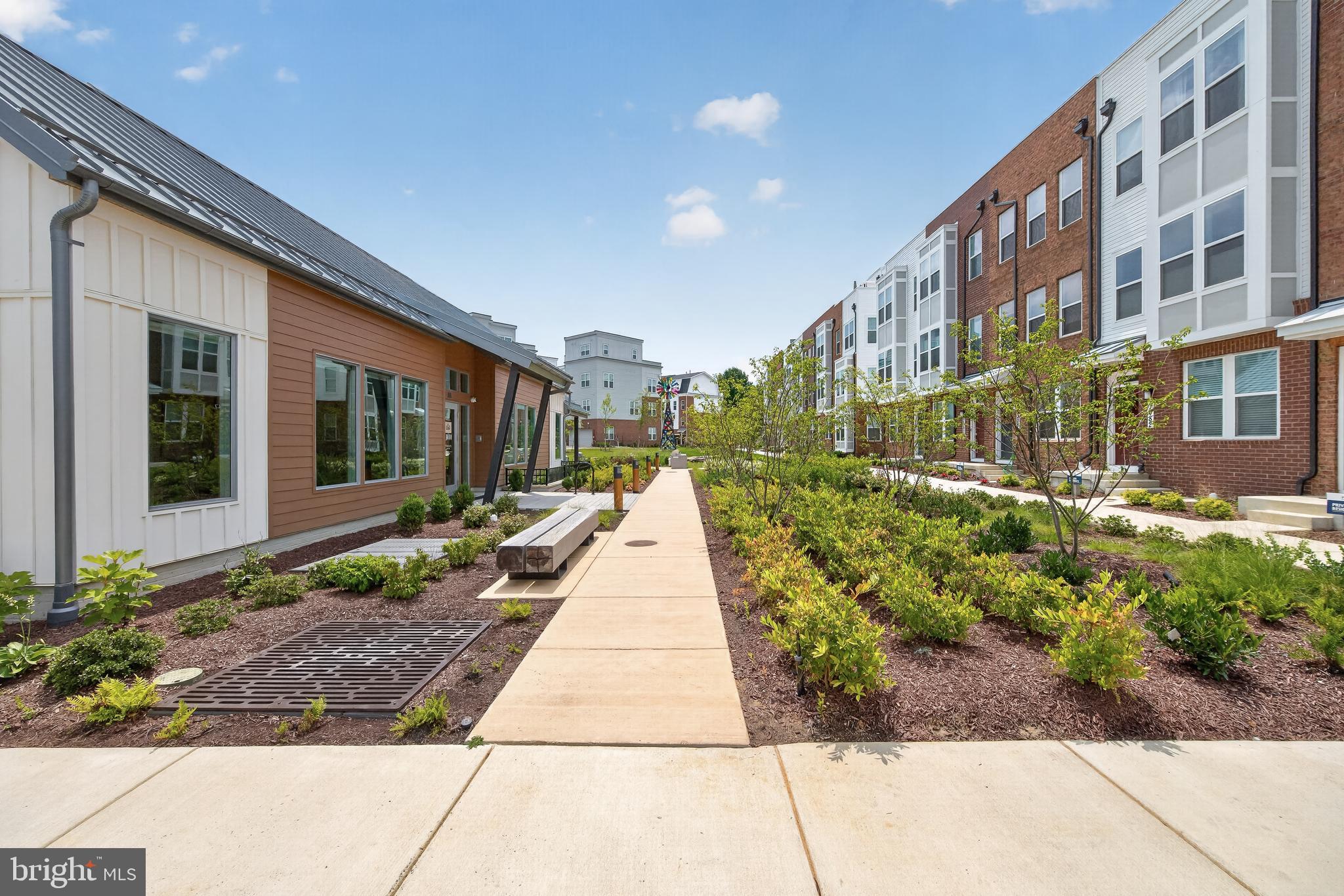 FARMSTEAD DISTRICT - Residential