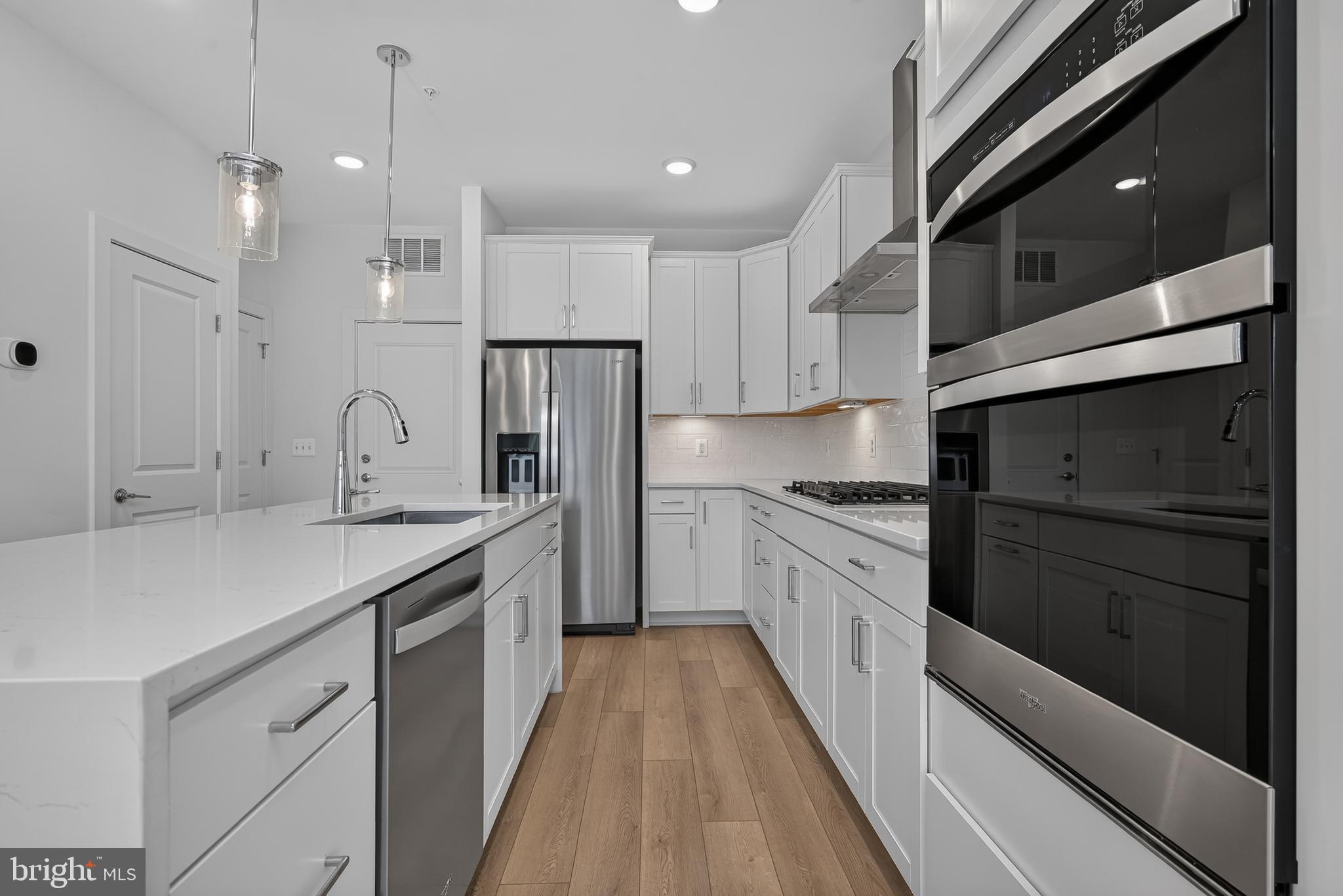 FARMSTEAD DISTRICT - Residential
