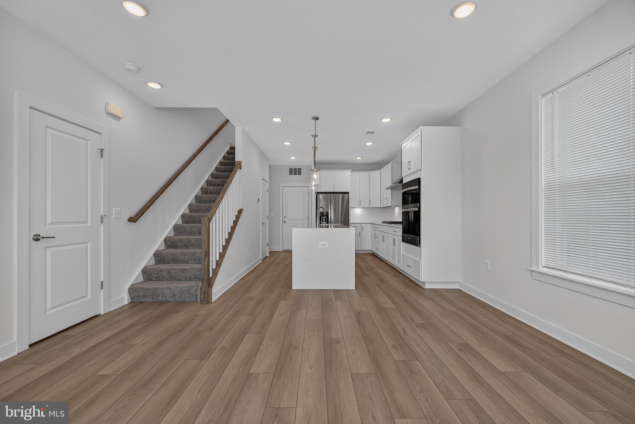 FARMSTEAD DISTRICT - Residential
