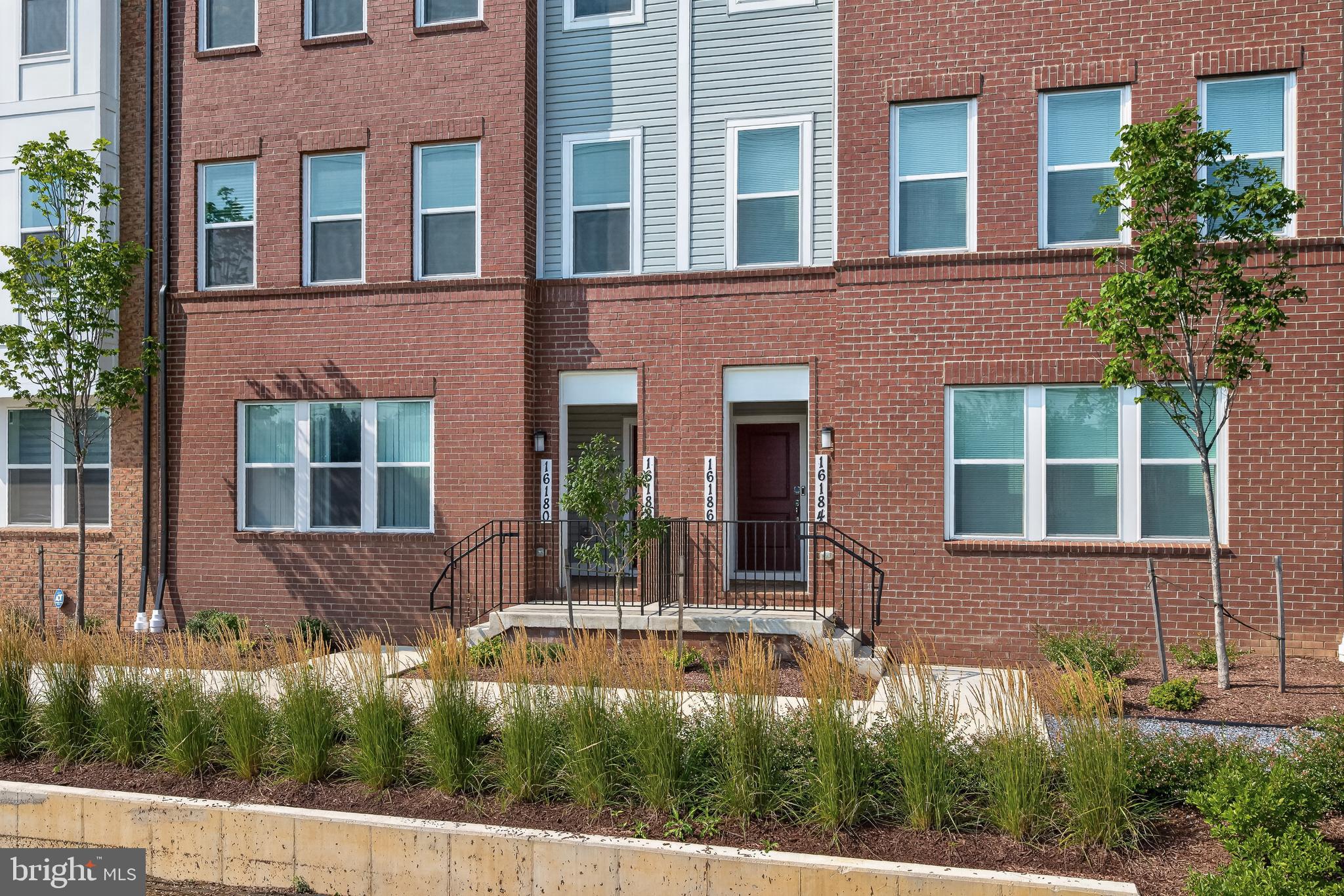 FARMSTEAD DISTRICT - Residential