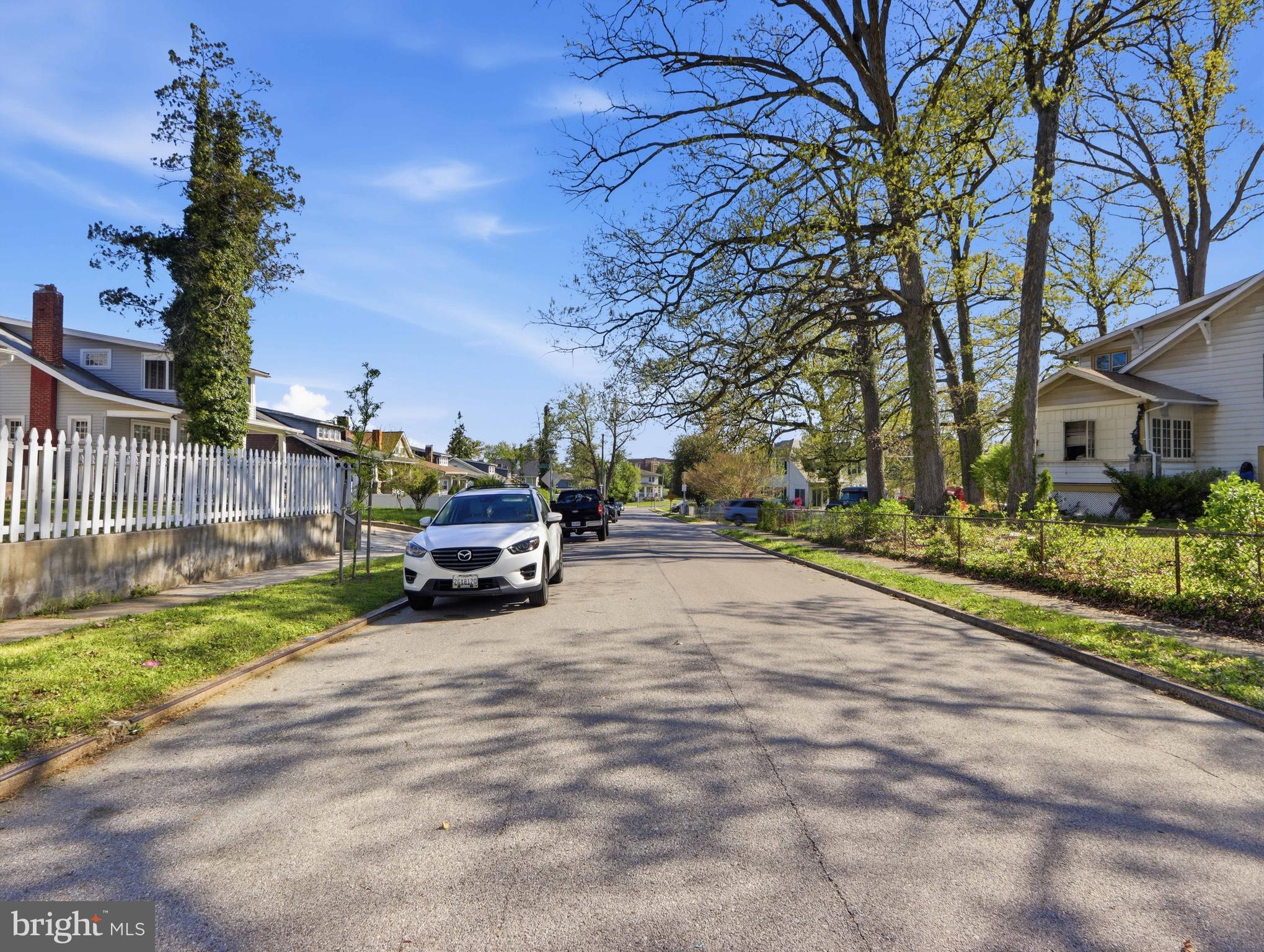 WINDSOR HILLS - Residential