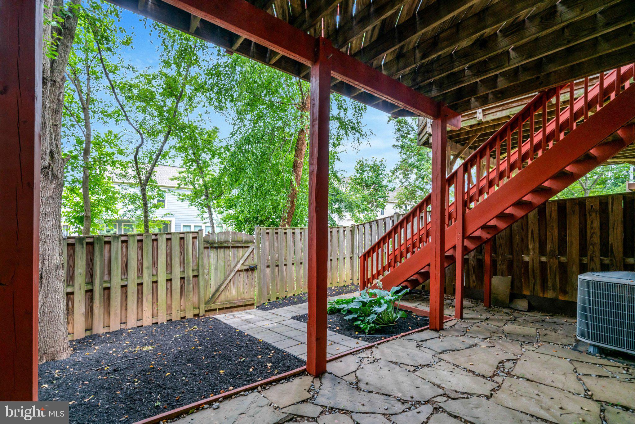 ARMISTEAD PARK - Residential