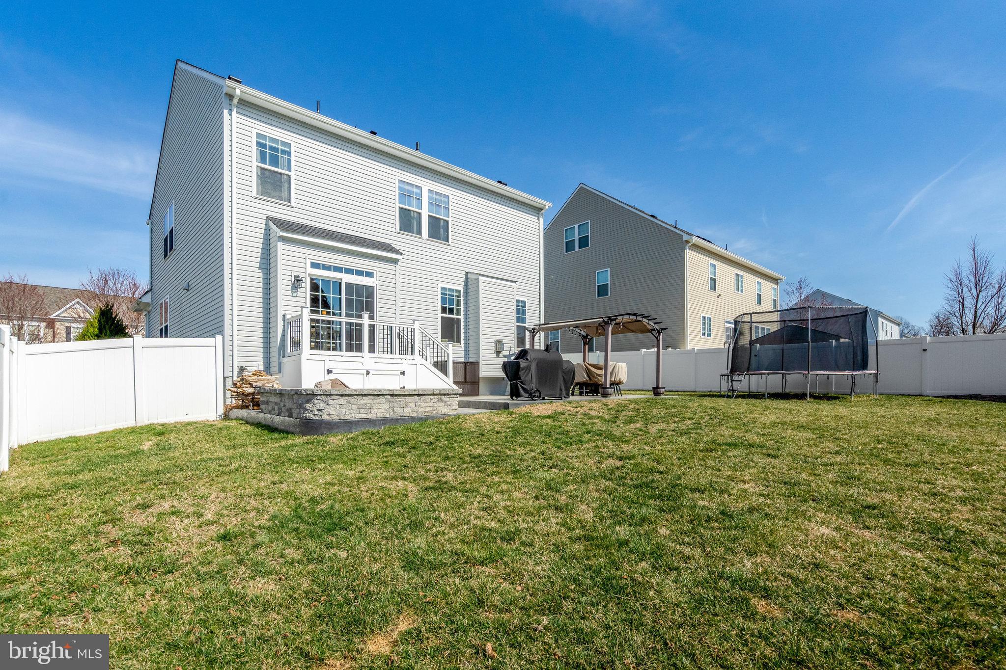 HOPE HILL CROSSING - Residential