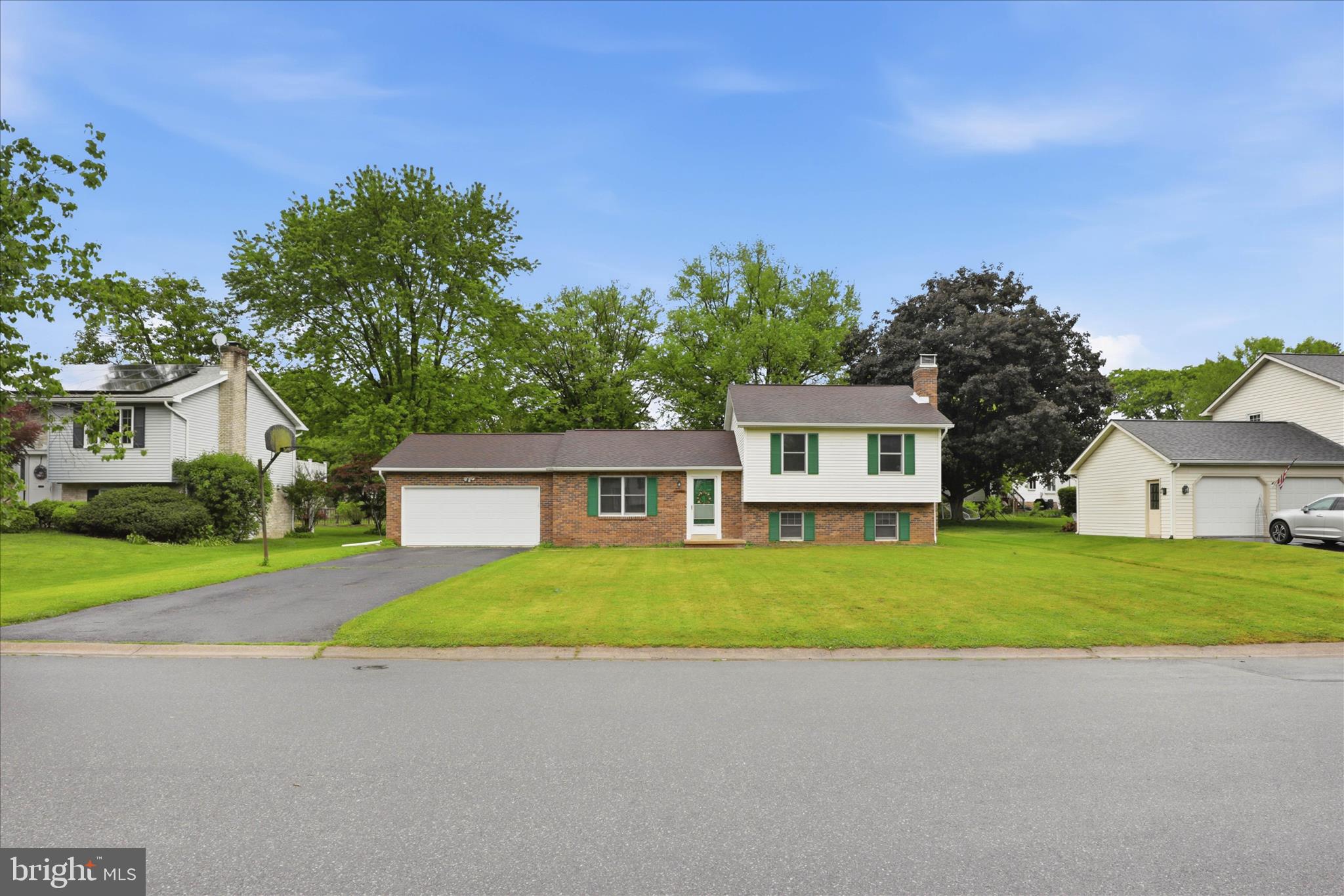 SCOTLAND ESTATES - Residential