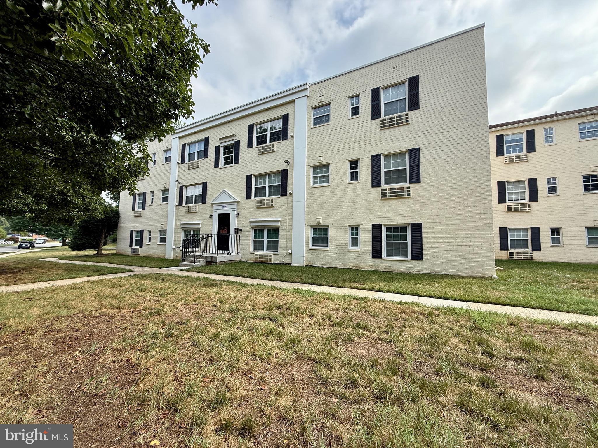 FARRINGTON PLACE - Residential