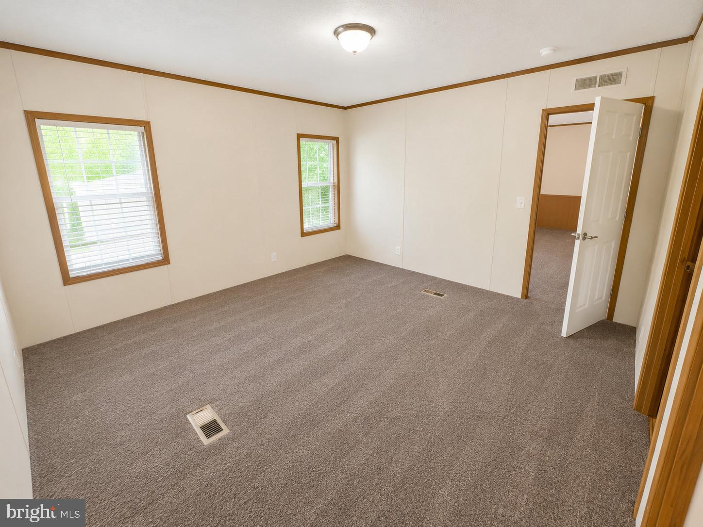 WHISPERING PINE MHP - Residential