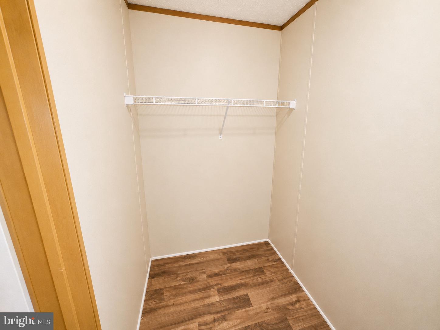 WHISPERING PINE MHP - Residential